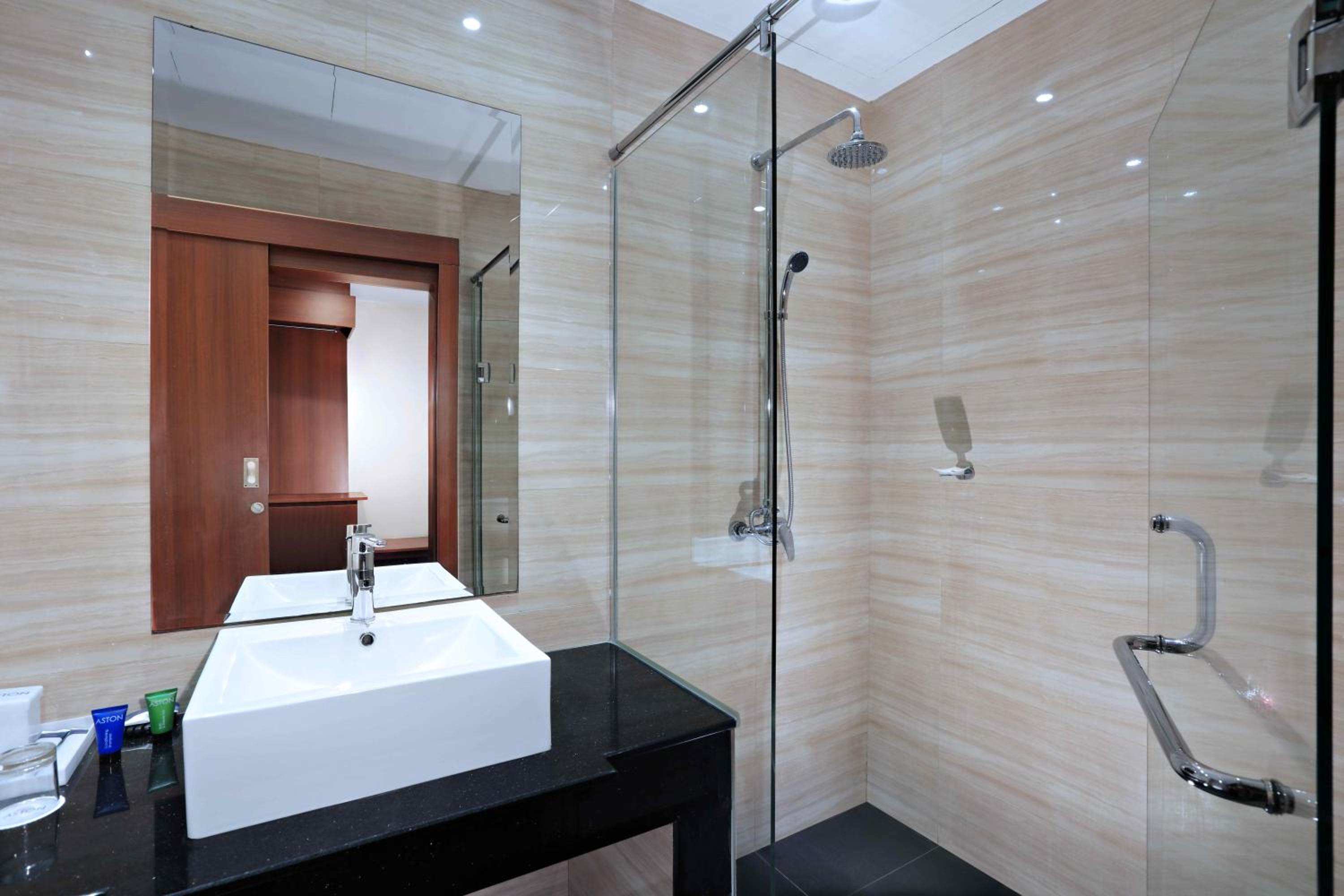 Superior Double or Twin Room photo 3