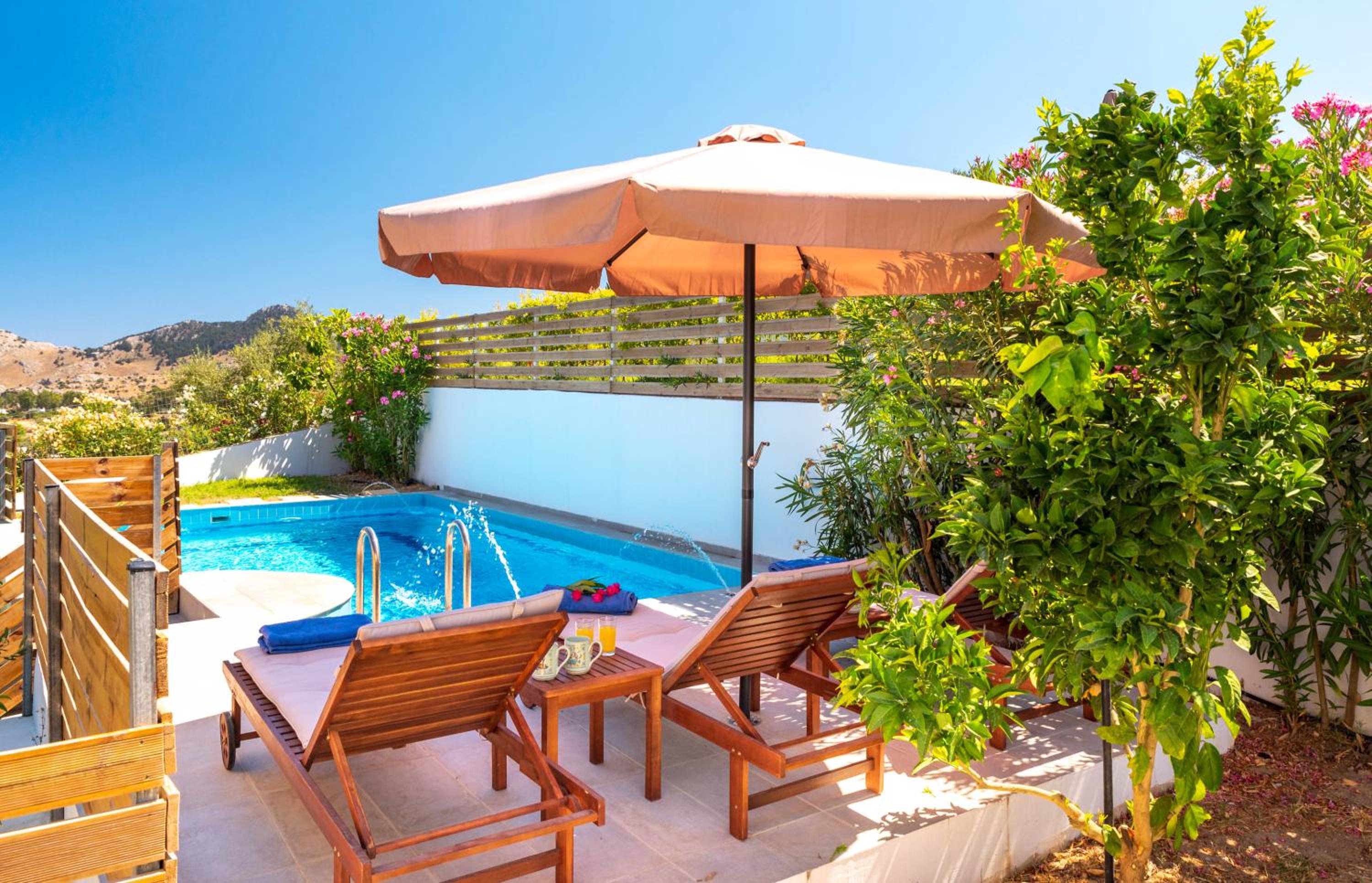 Deluxe Suite, 2 Bedrooms, Private Pool, Mountain View - Photo 9