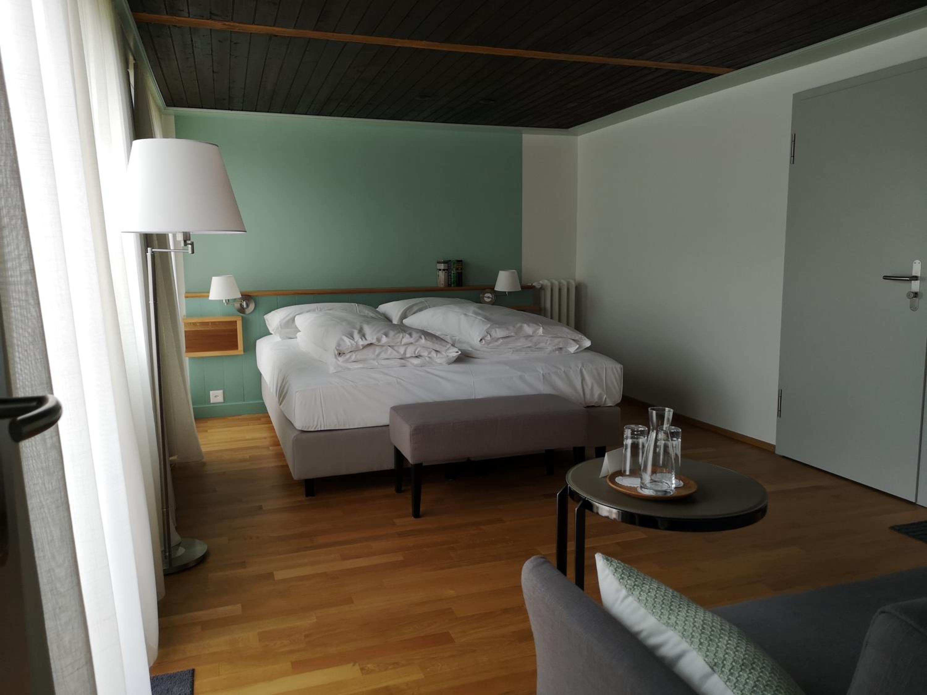 Deluxe Double Room with Balcony photo 3