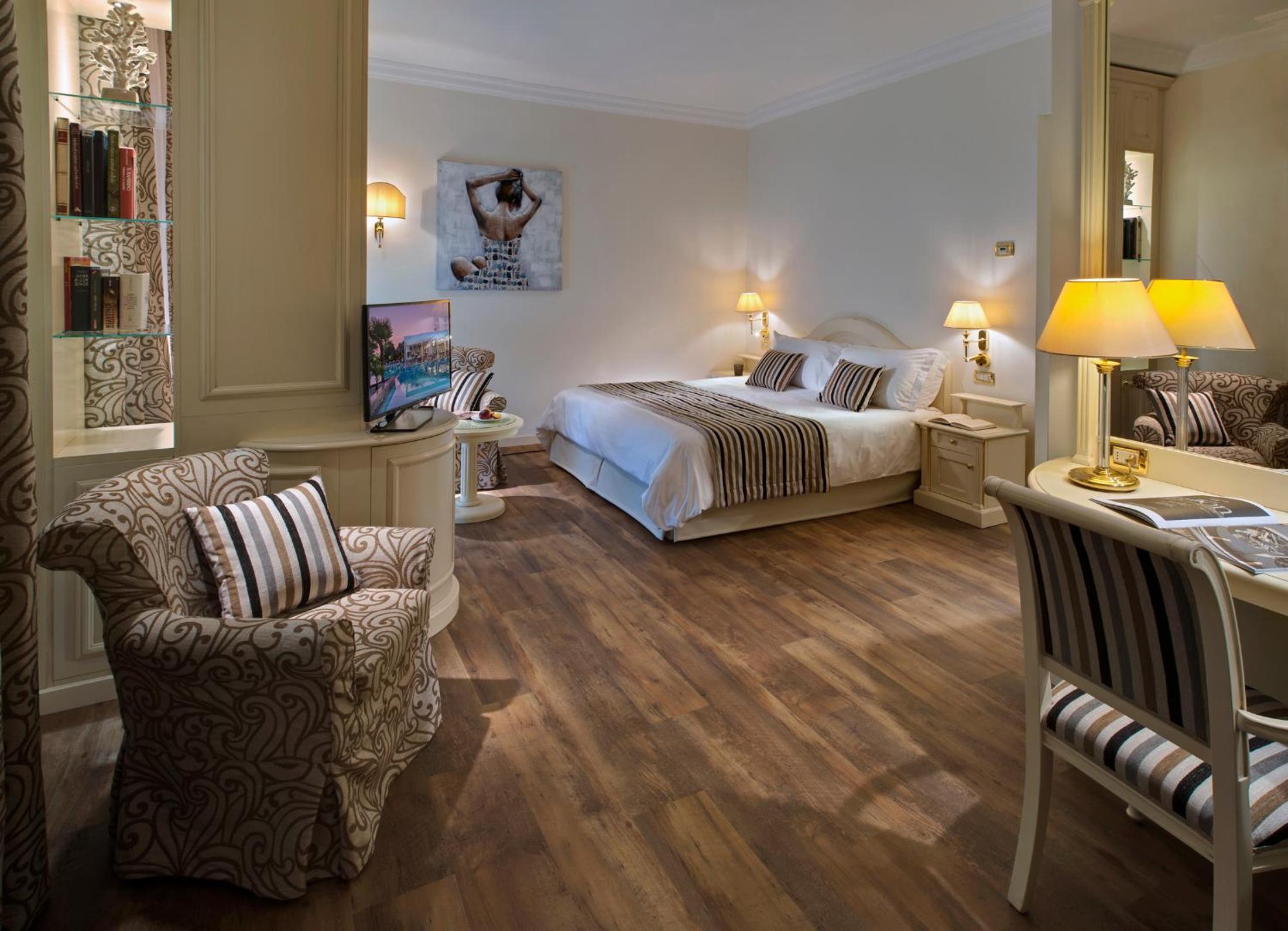Luxury Double Room photo 3