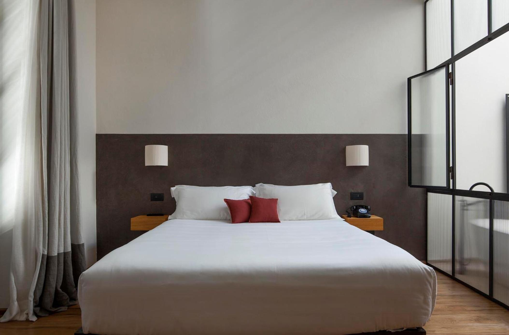 Suite with Balcony - Photo 1