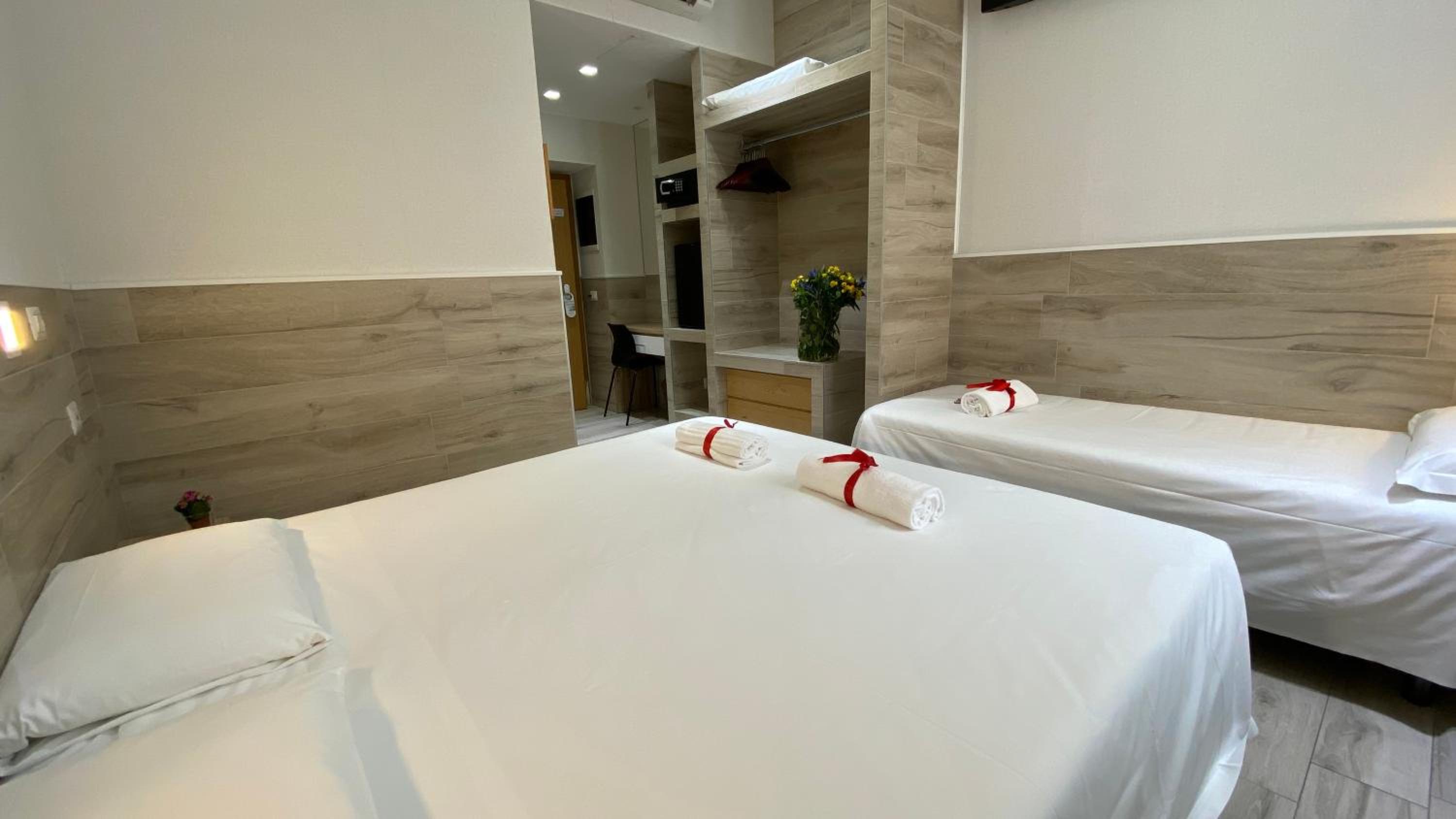 Classic Triple Room