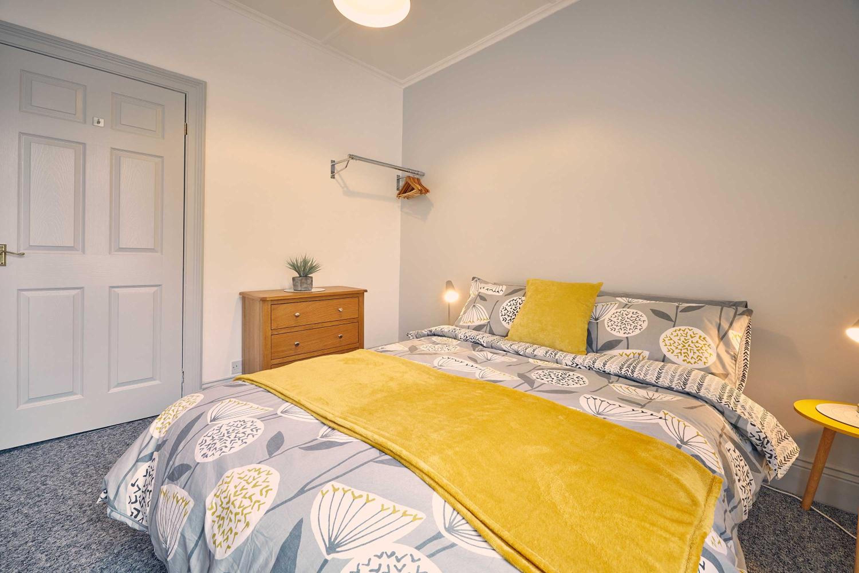 Three-Bedroom House photo 1