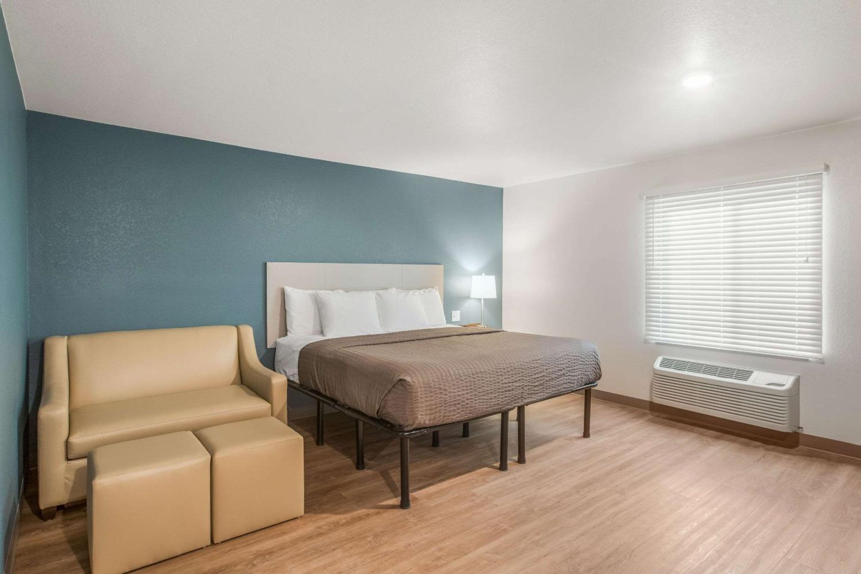 King Room - Accessible/Non Smoking photo 3