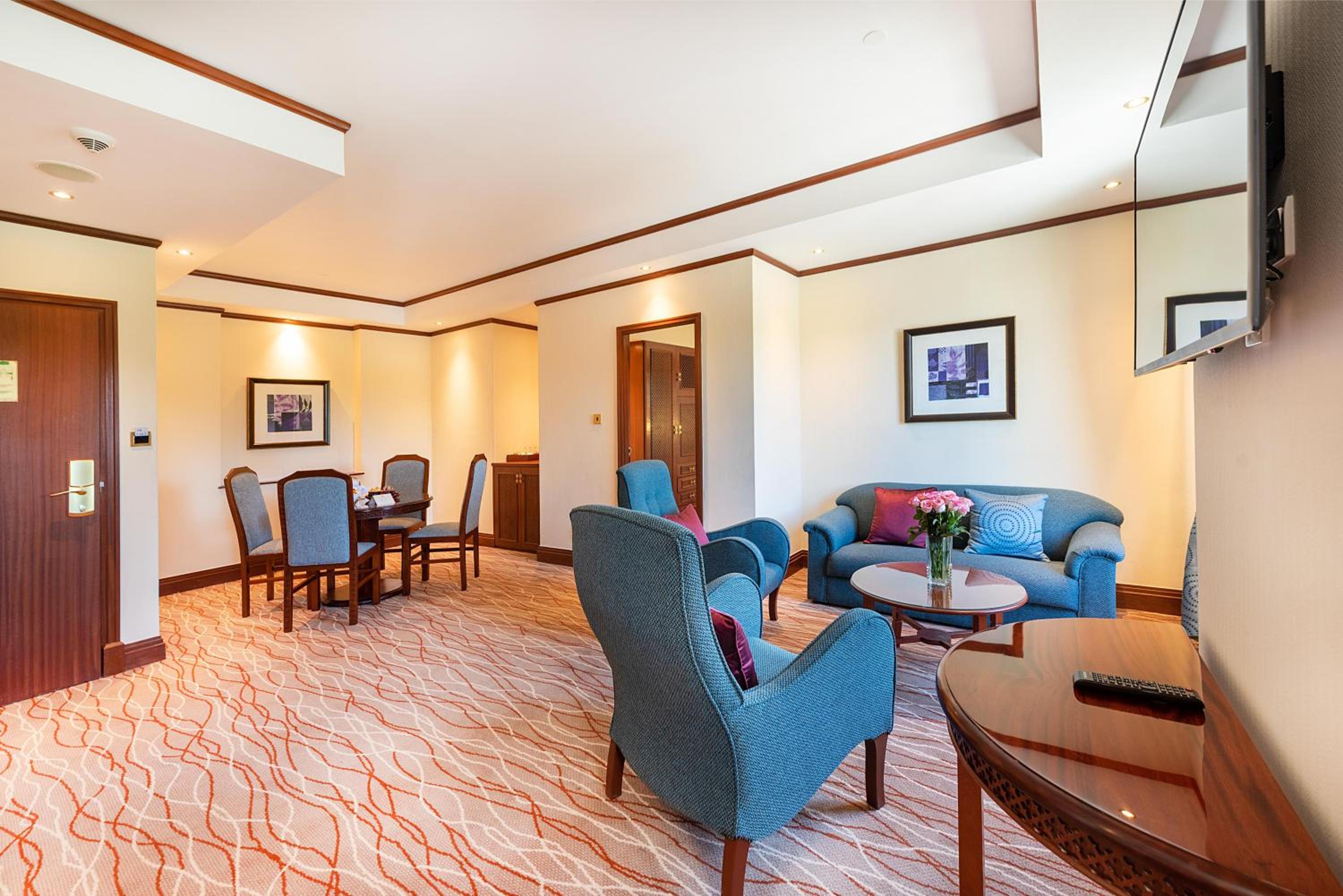 Business Suite