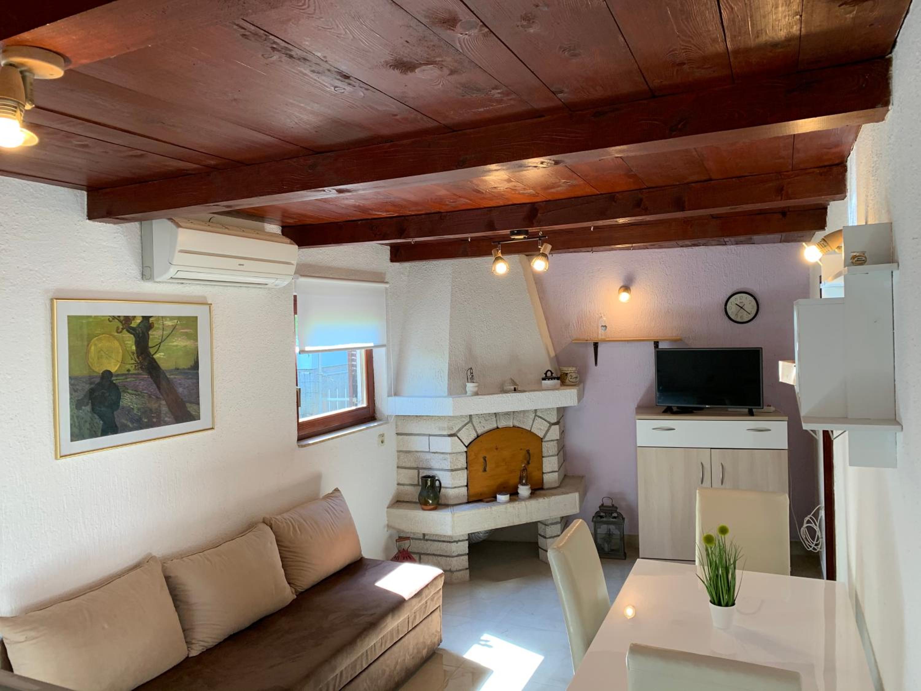 One-Bedroom House