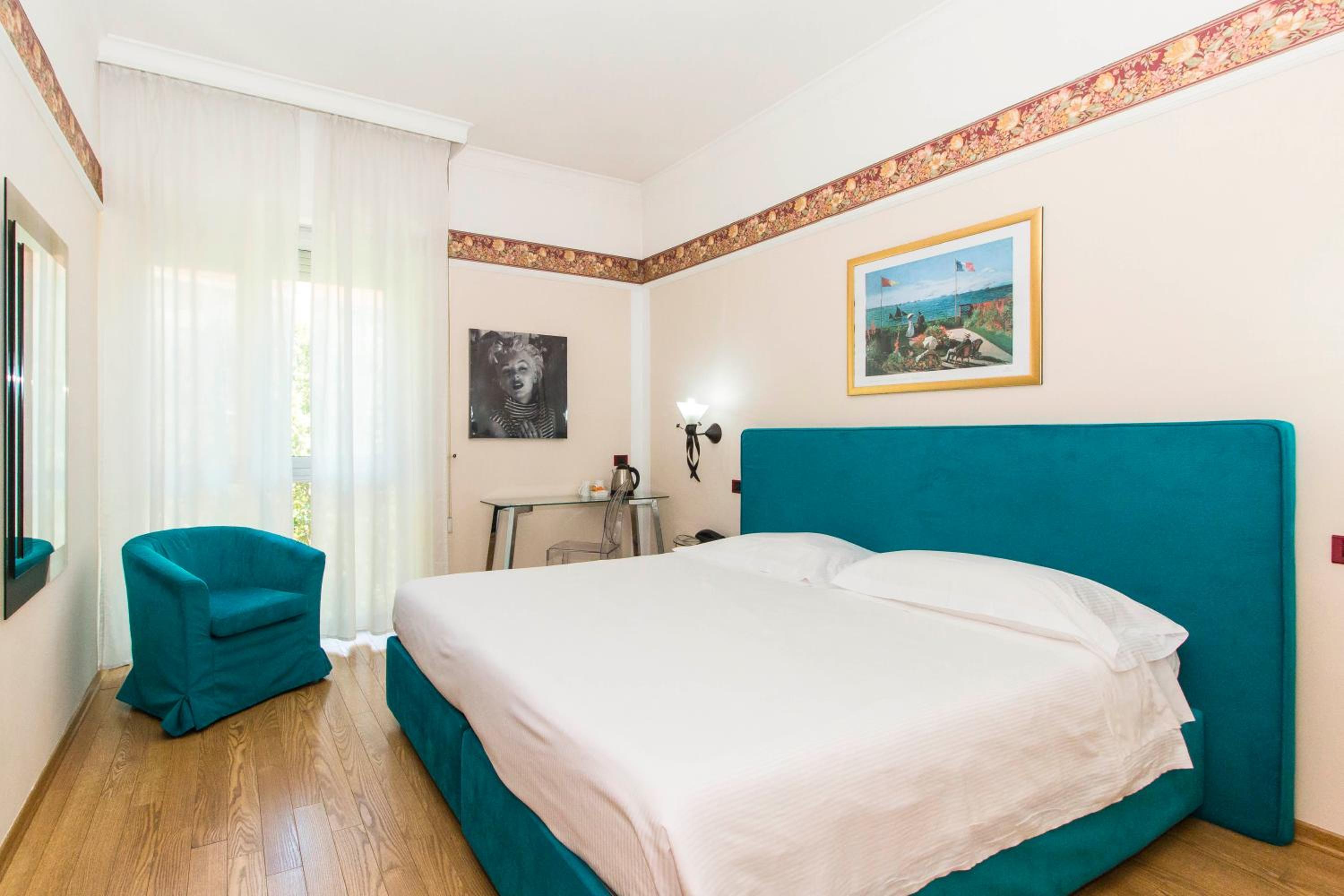 Classic Double Room for Single Use