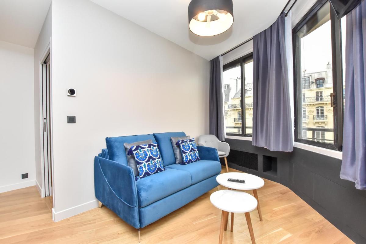 One-Bedroom Apartment photo 1