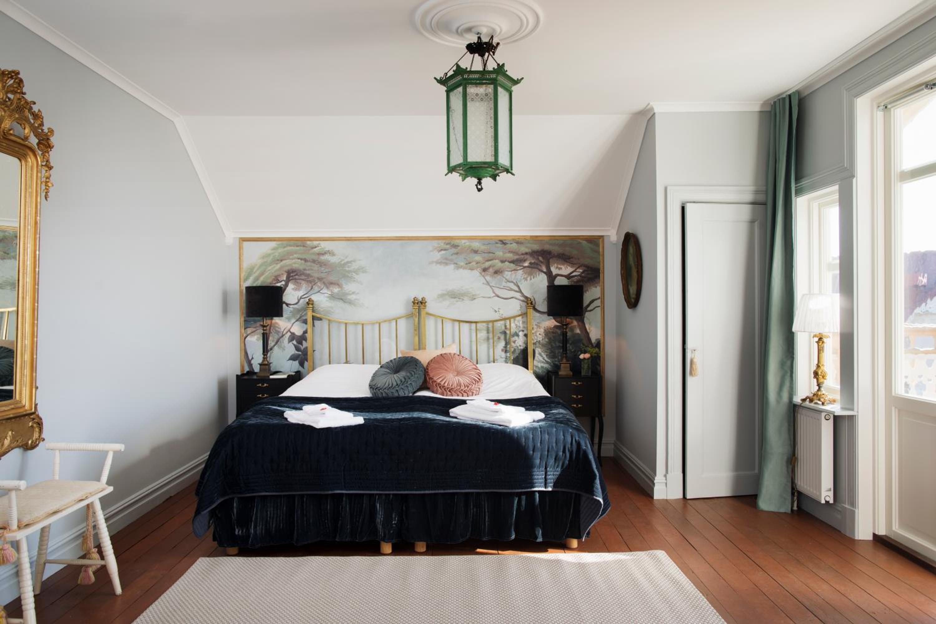 Deluxe Double Room with Balcony and Sea View