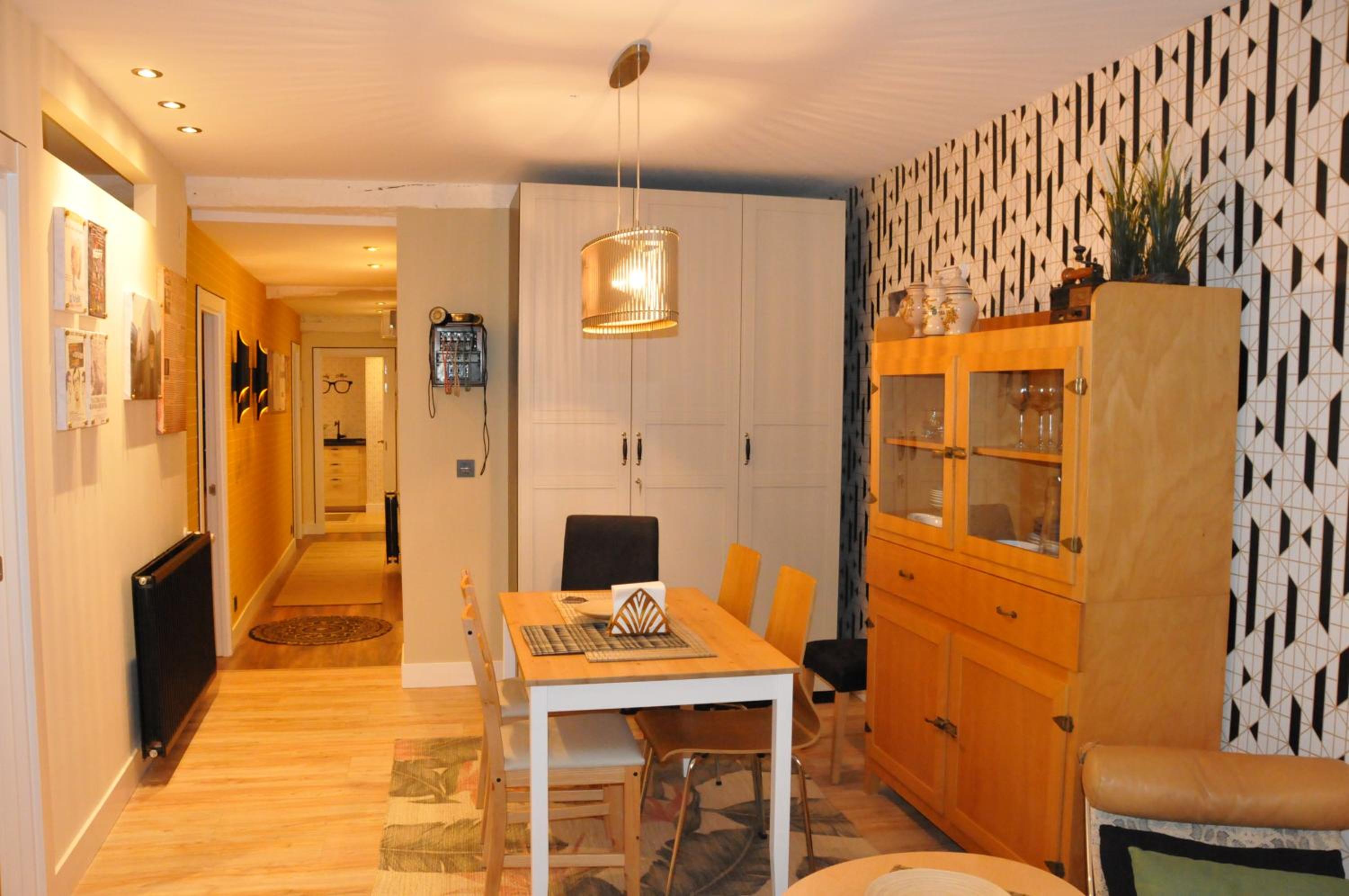 Apartment - Photo 3