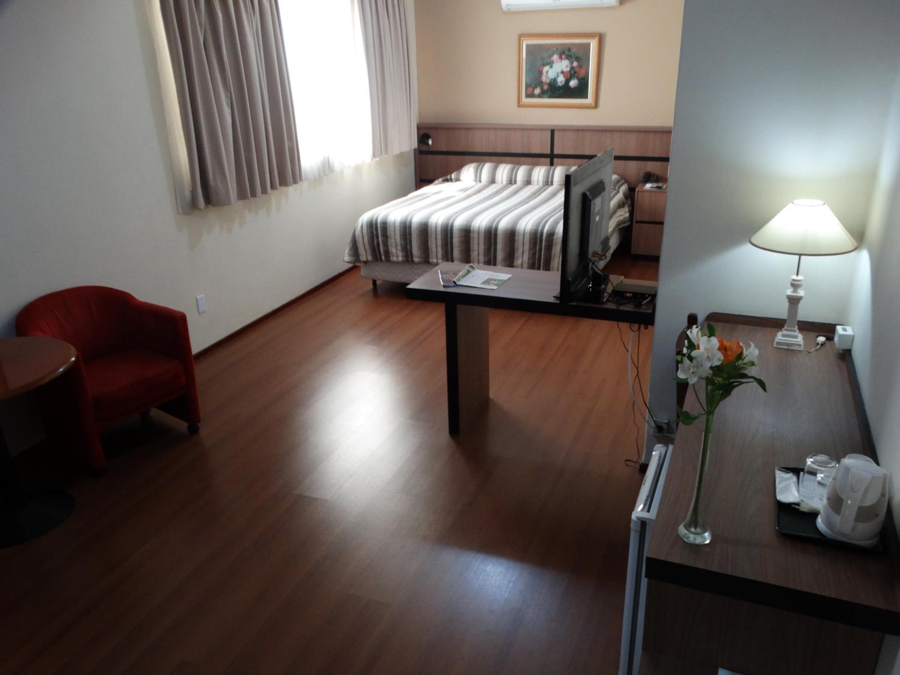 Deluxe Apartment photo 2