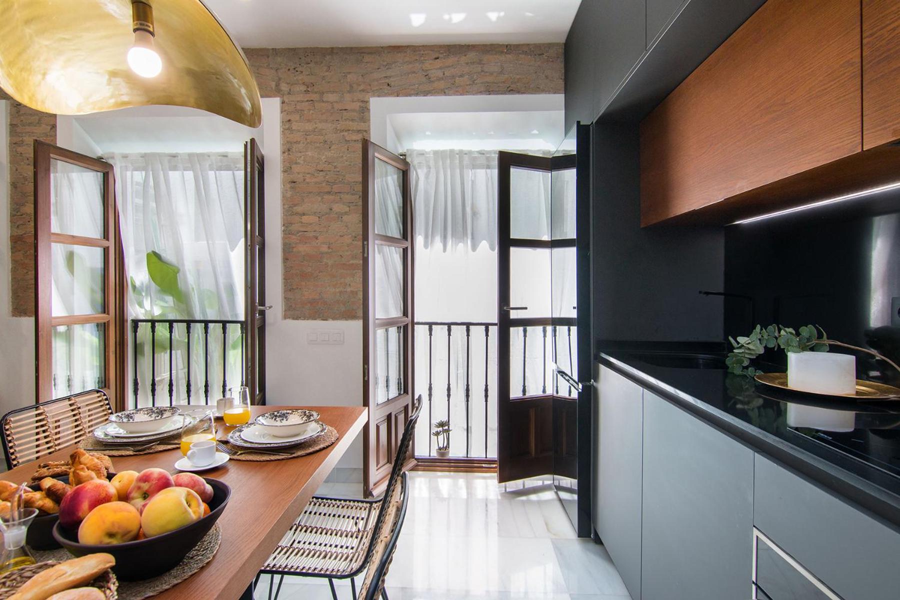 Two-Bedroom Apartment - Photo 21