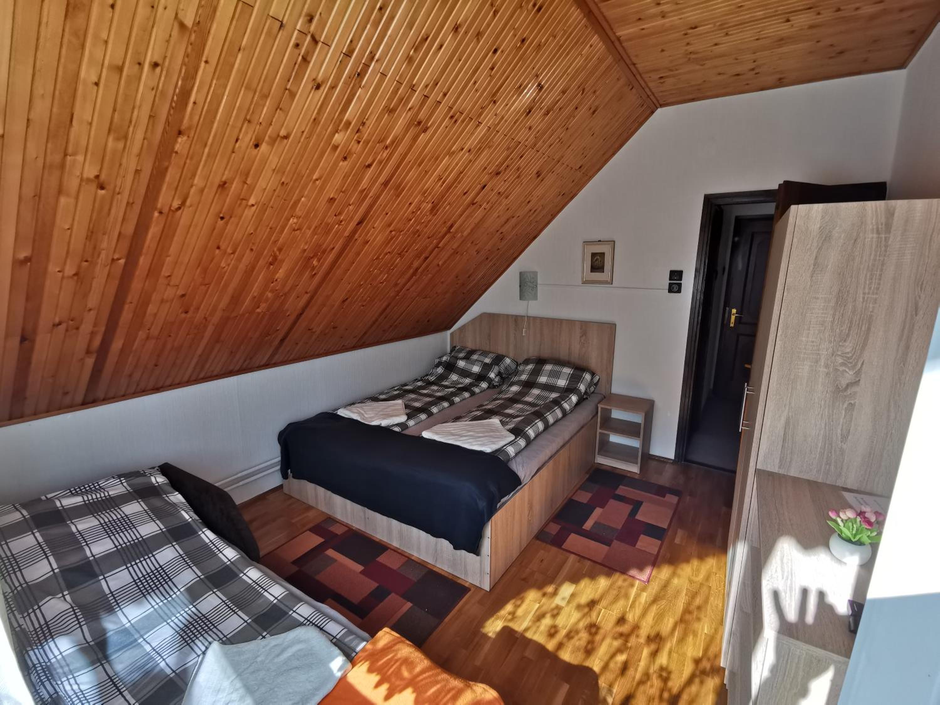 Triple Room with Balcony photo 1