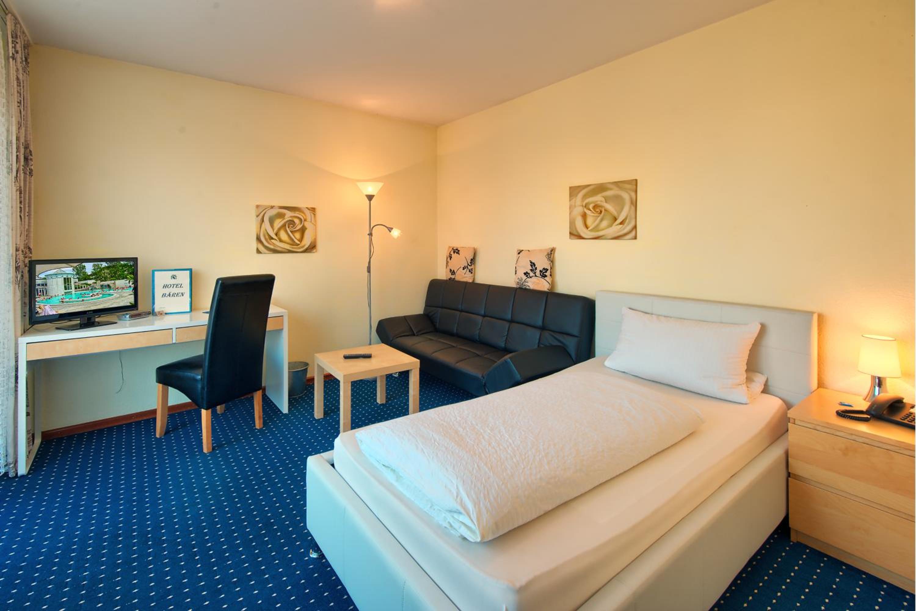 Single Room photo 3