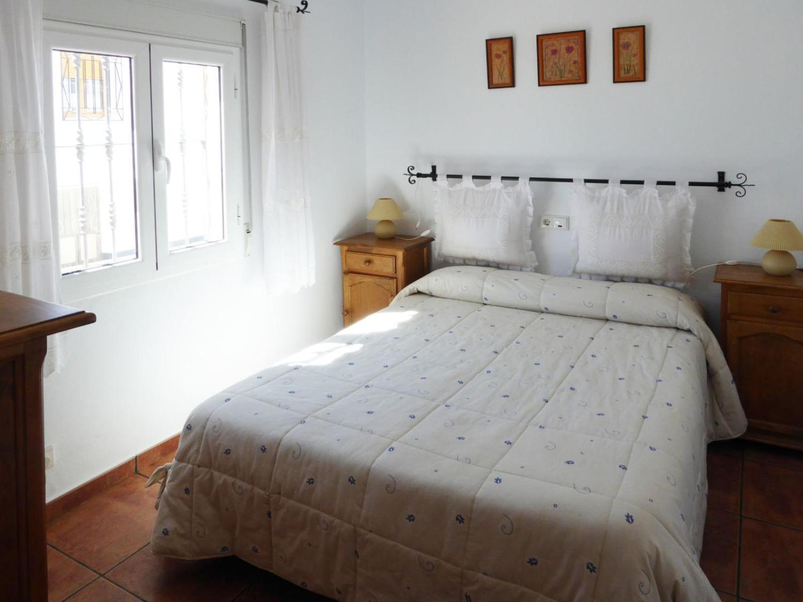 Casa adosada de tres habitaciones