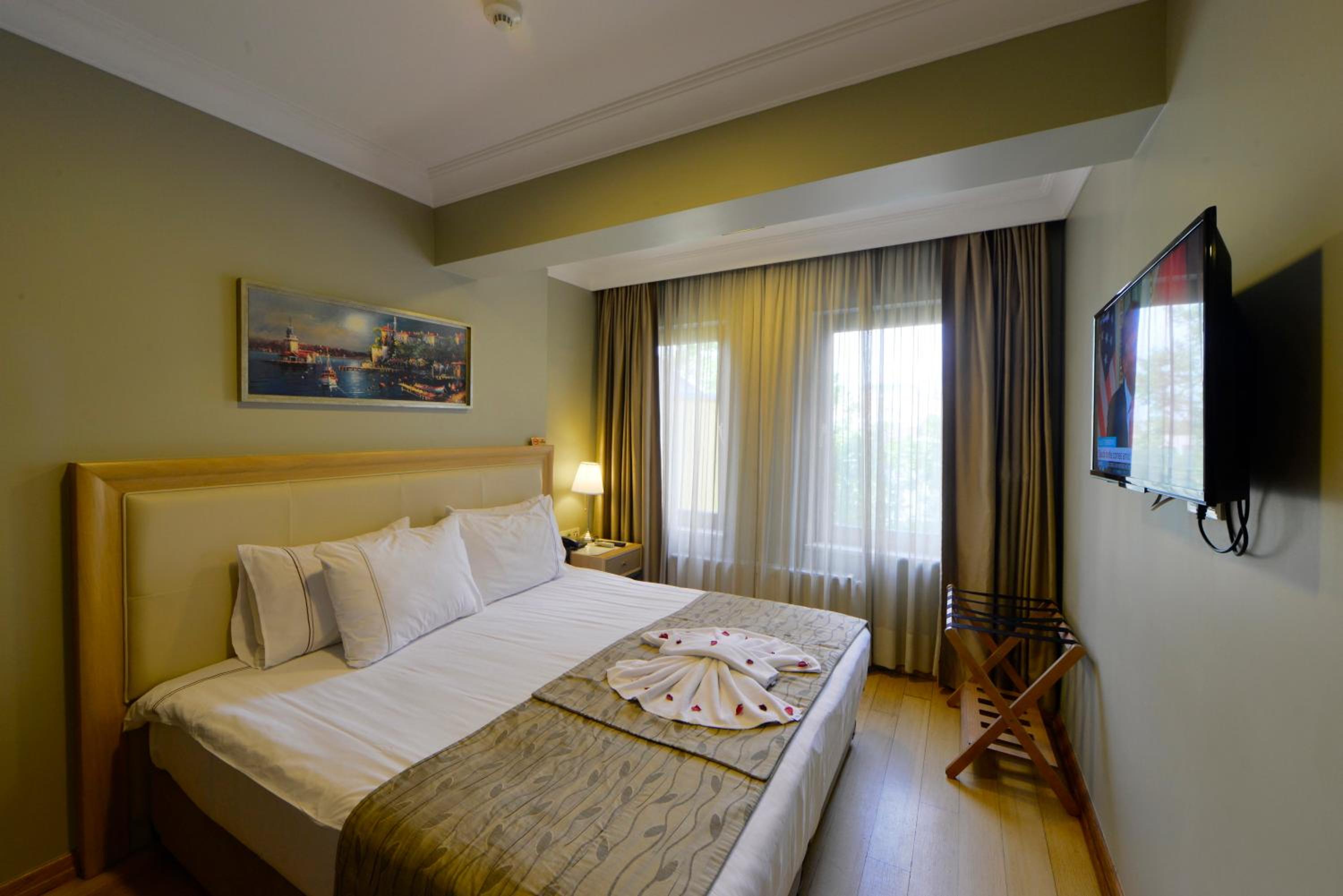 Available room