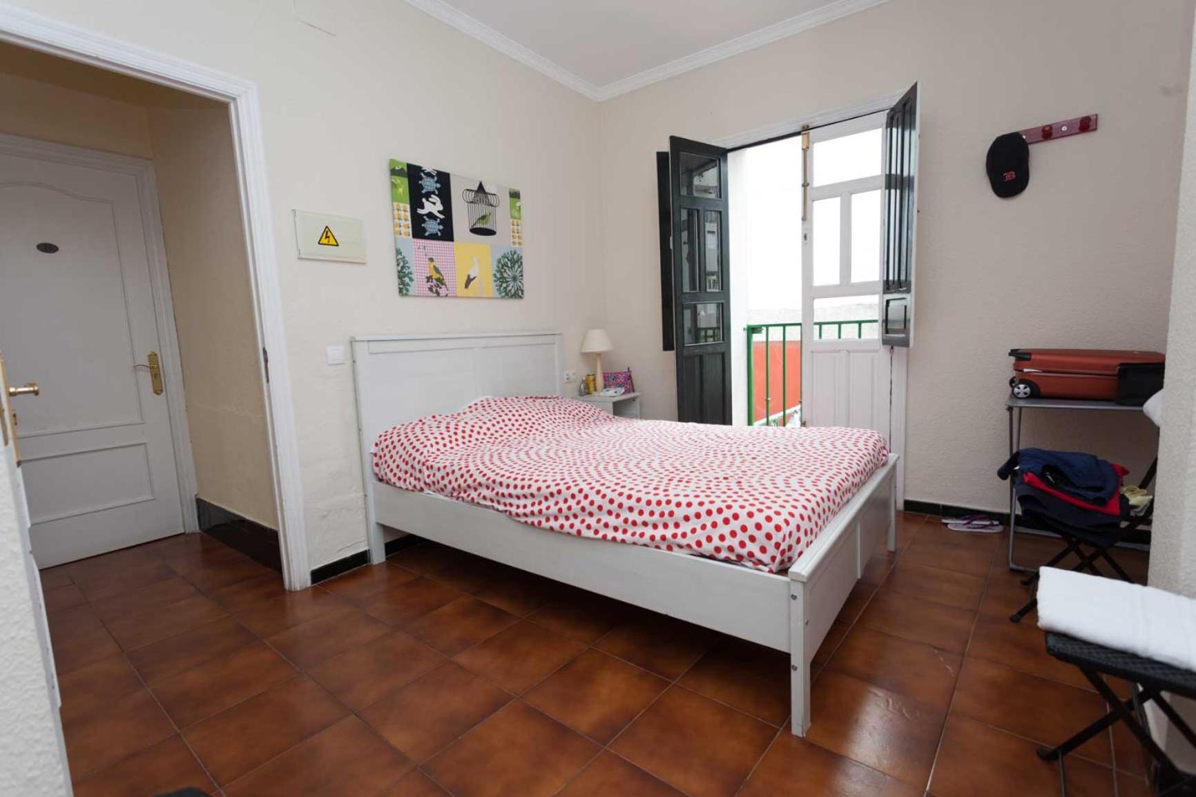 Double Room with Bathroom - Photo 1