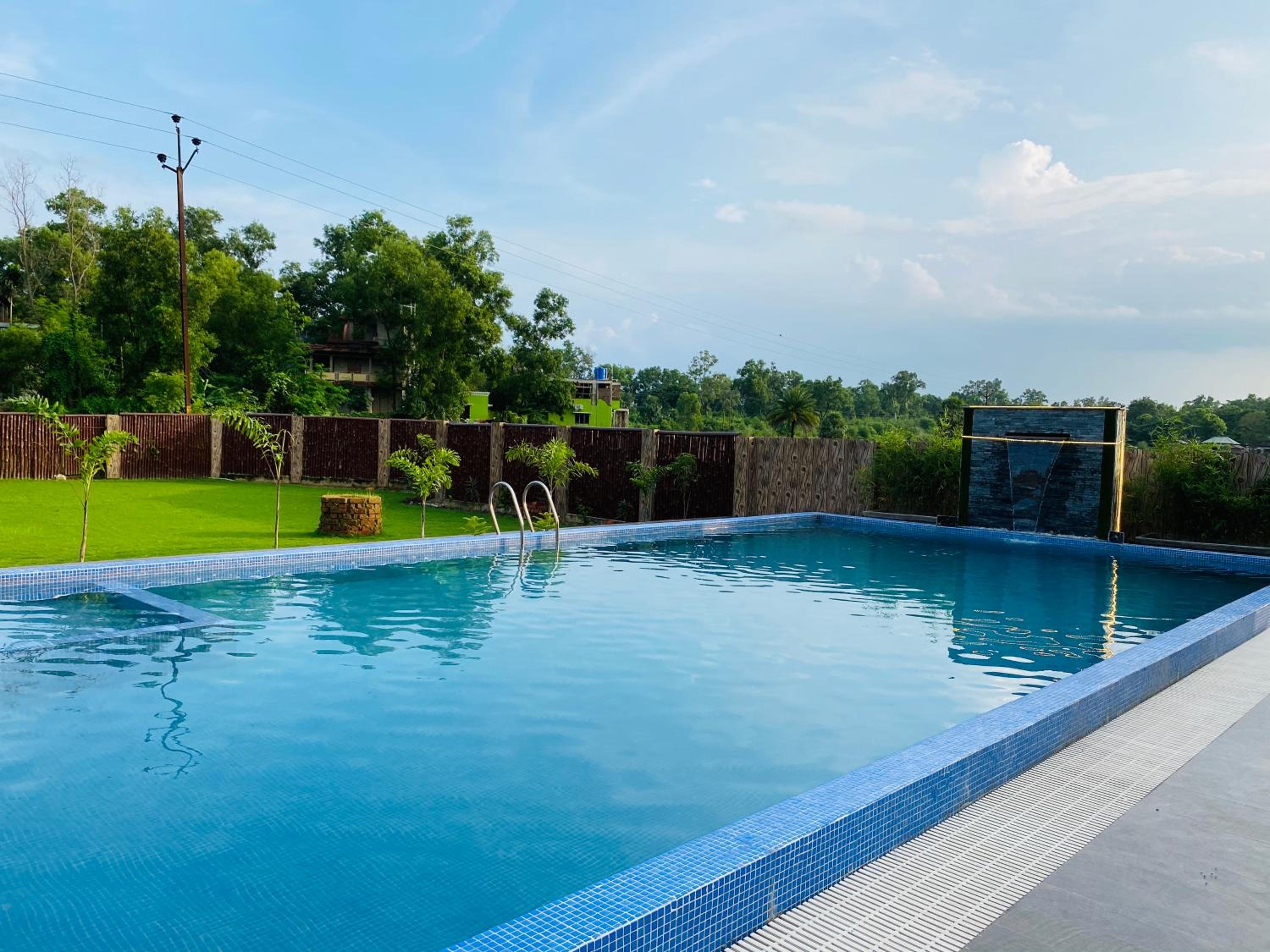King Room with Pool View photo 3
