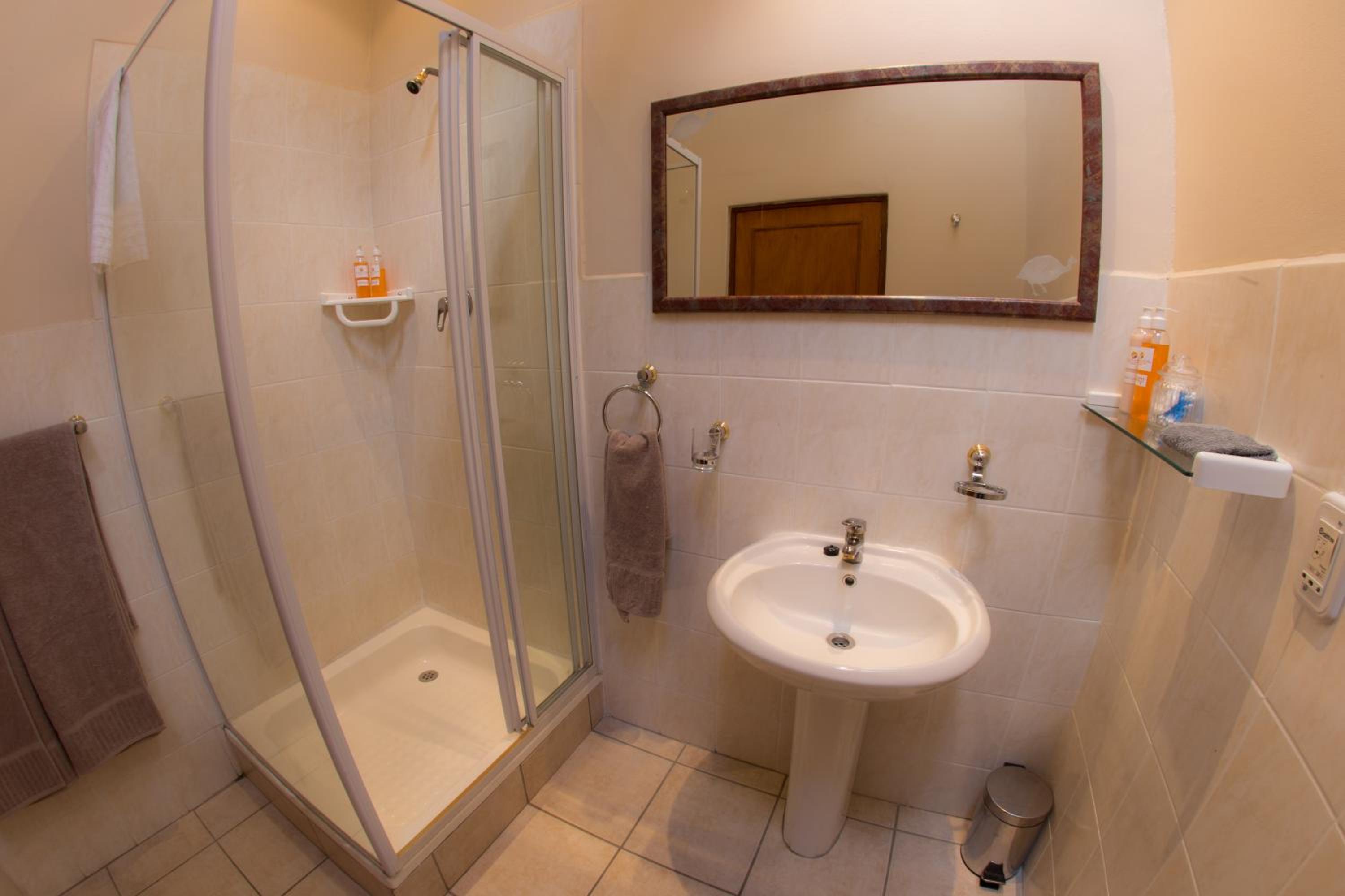 Luxury Double or Twin Room photo 2