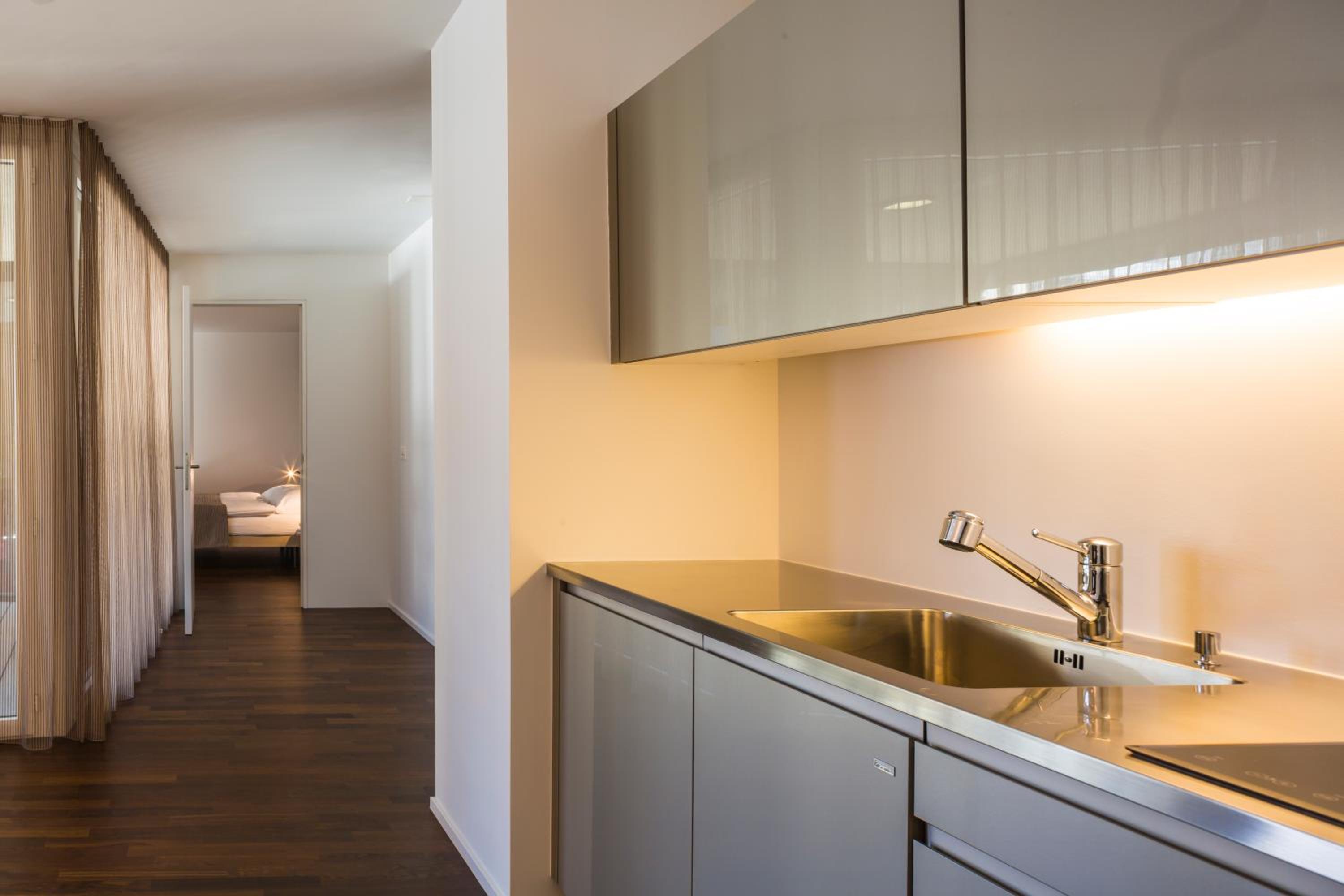 Business Apartment photo 2