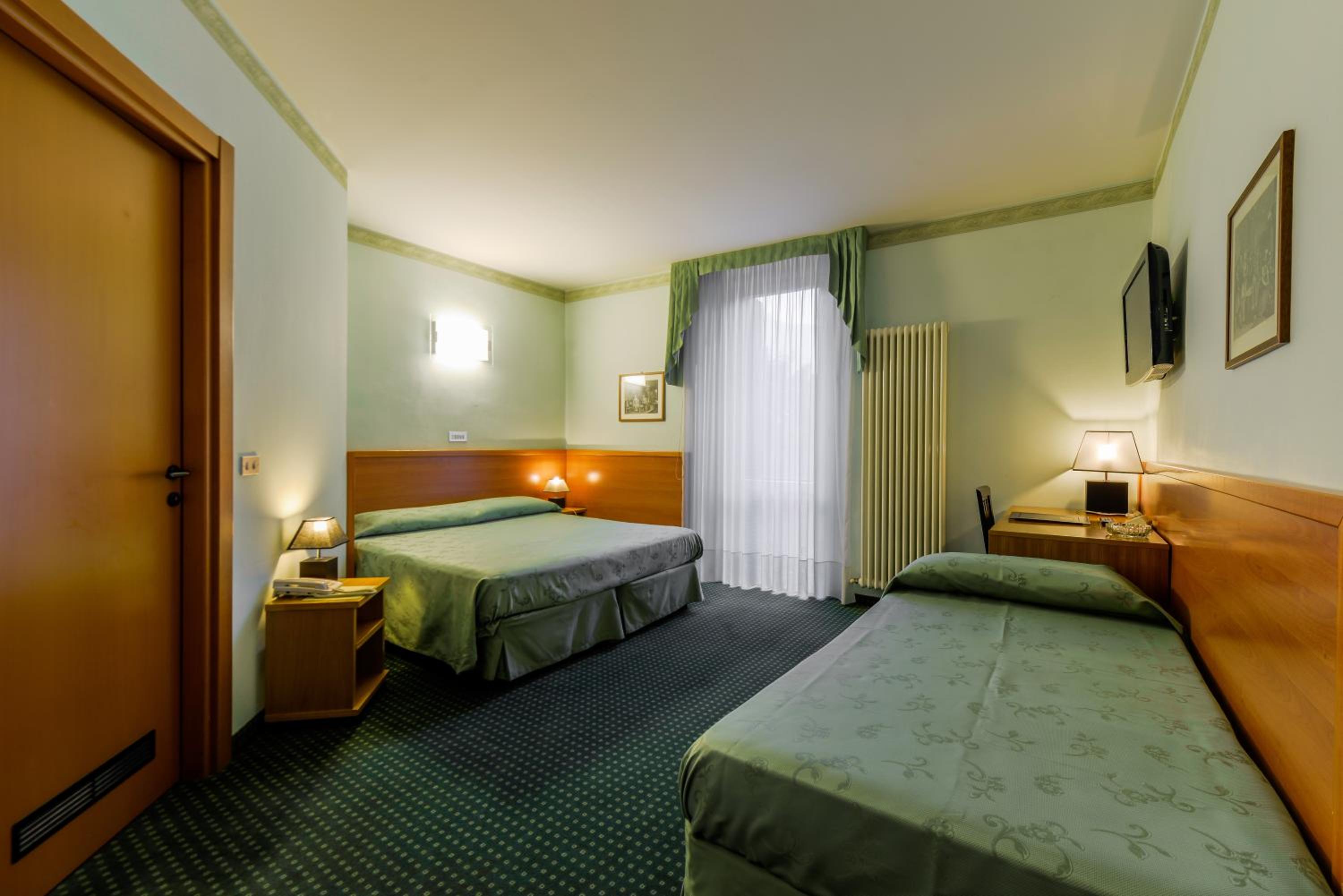 Twin Room photo 1