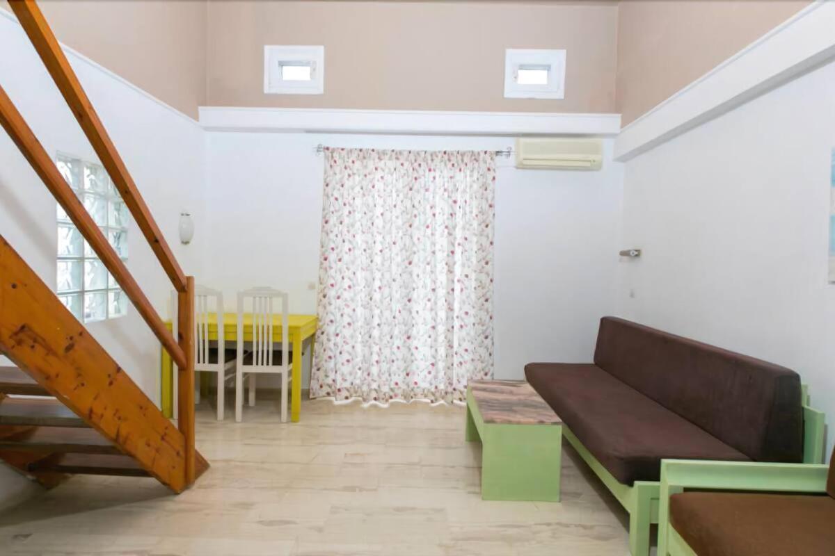 Basic Triple Room