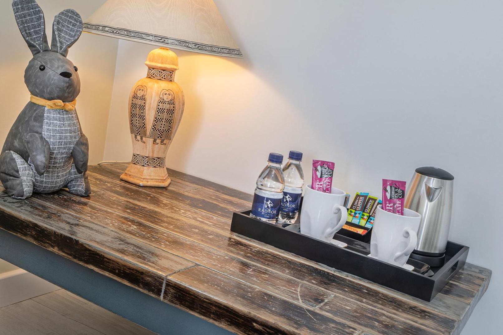 Deluxe Queen Room - Photo 2