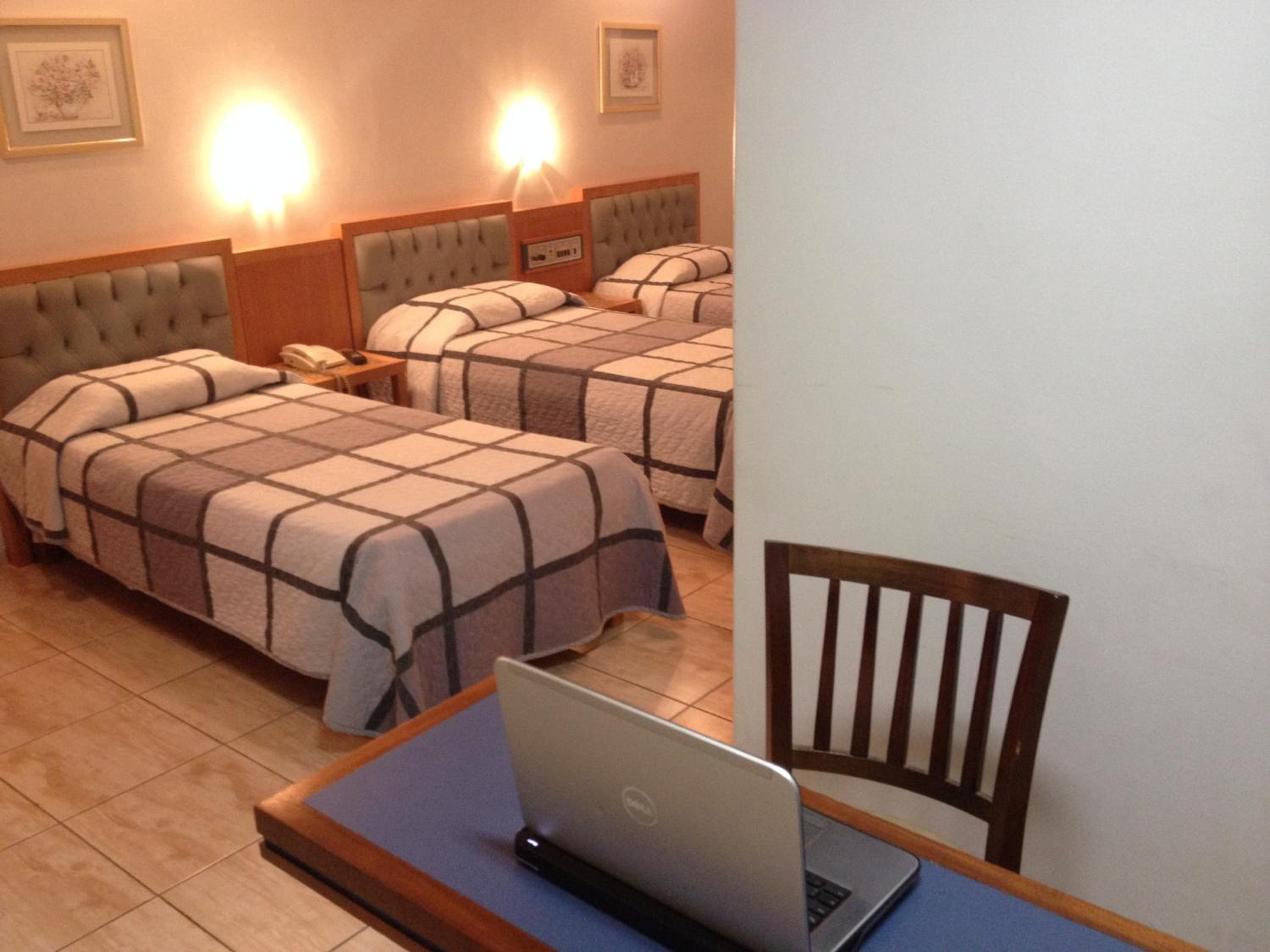 Standard Triple Room - Photo 7
