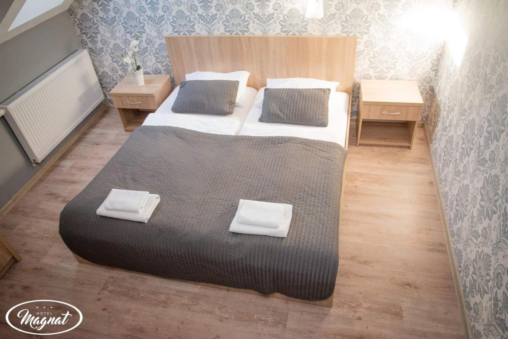 Deluxe Double or Twin Room - Photo 2
