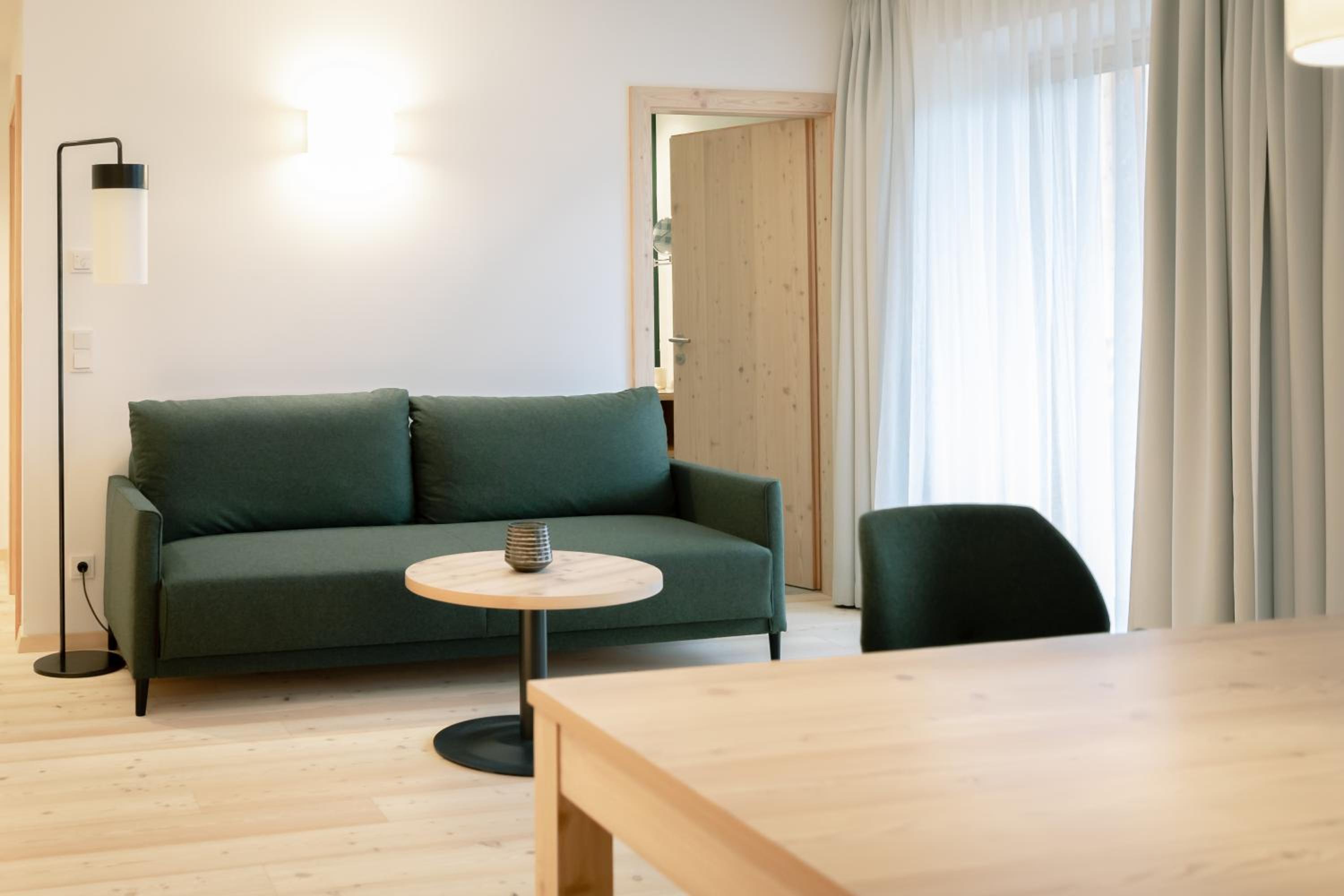 Junior Suite with Balcony photo 3