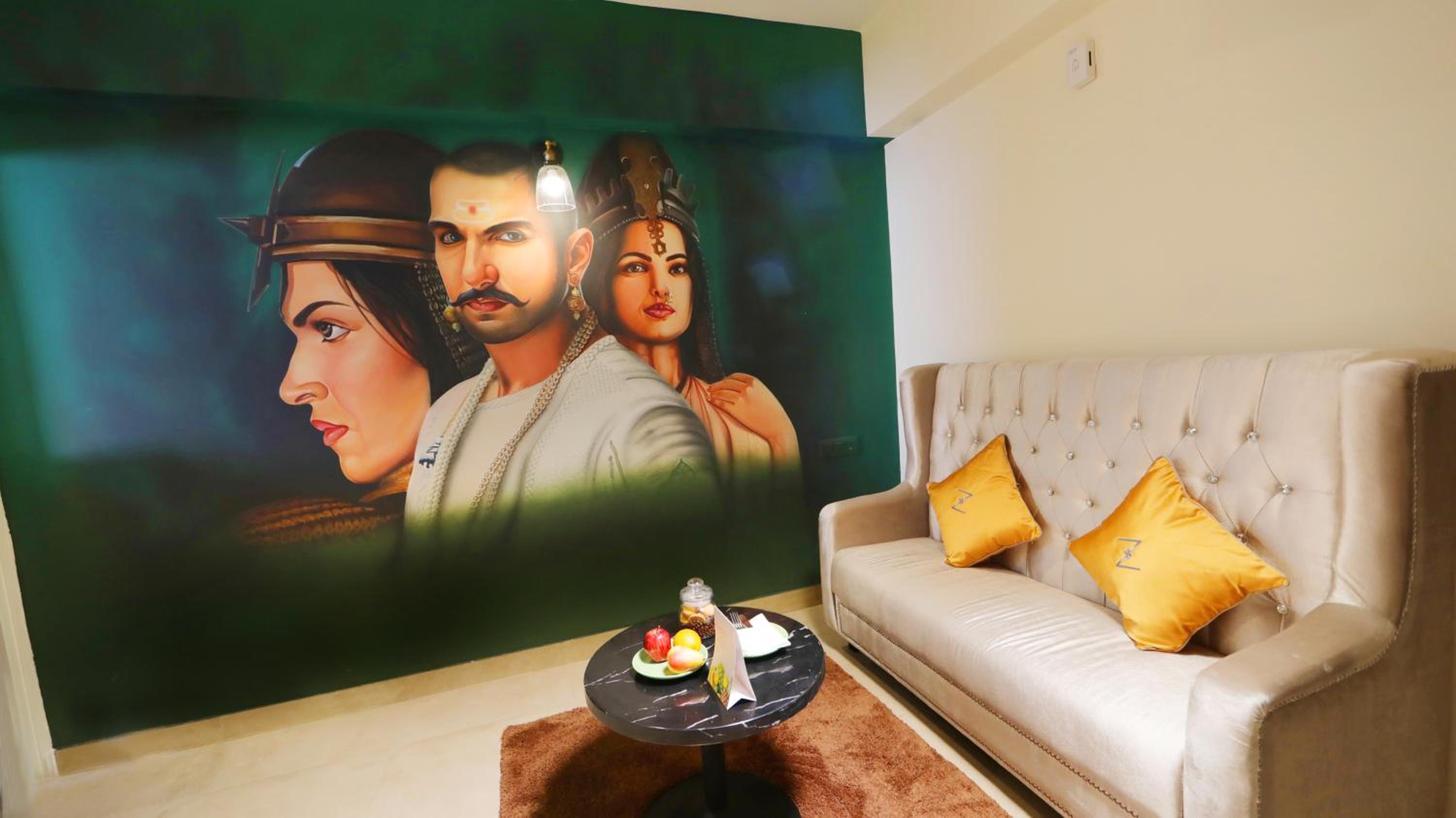 King Suite - Photo 3