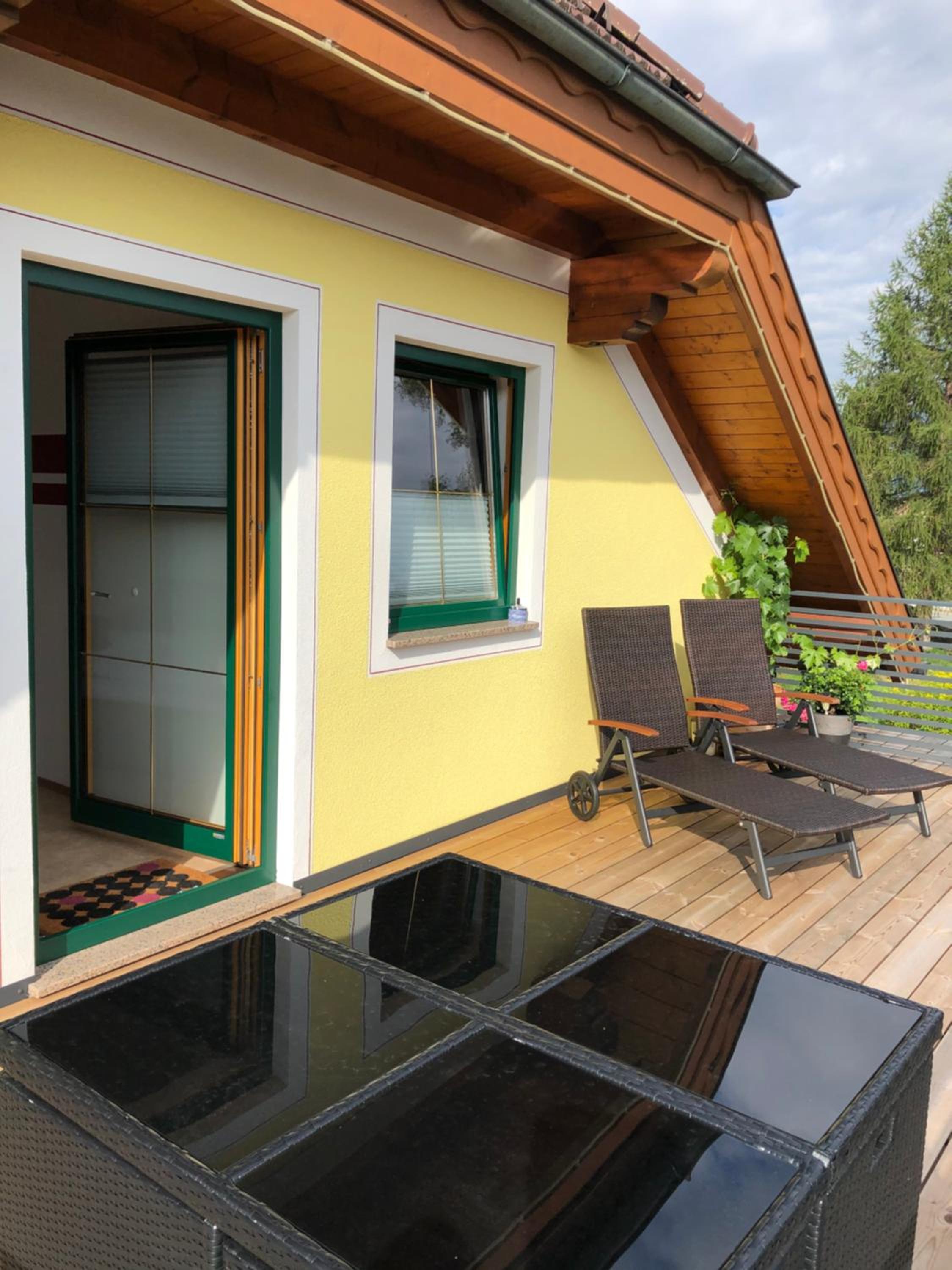 Apartment with Terrace photo 2