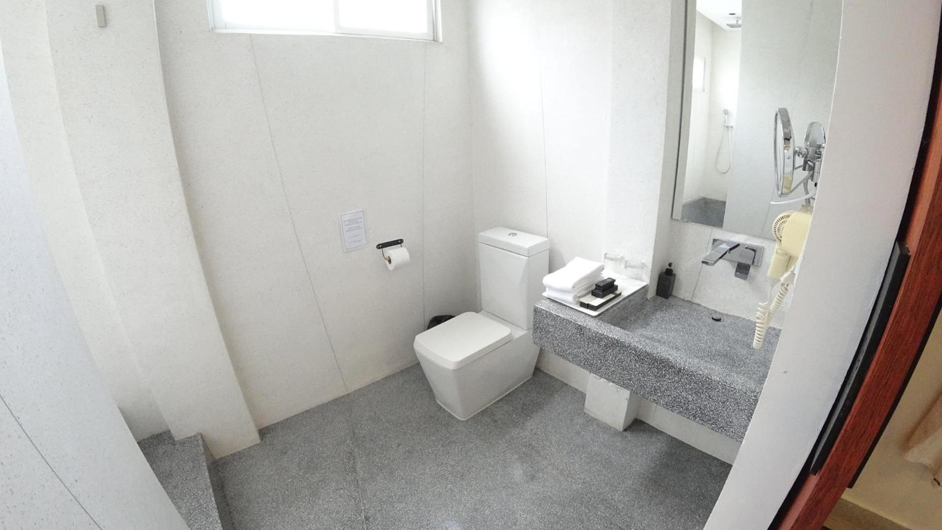 Deluxe Twin Room - Photo 1
