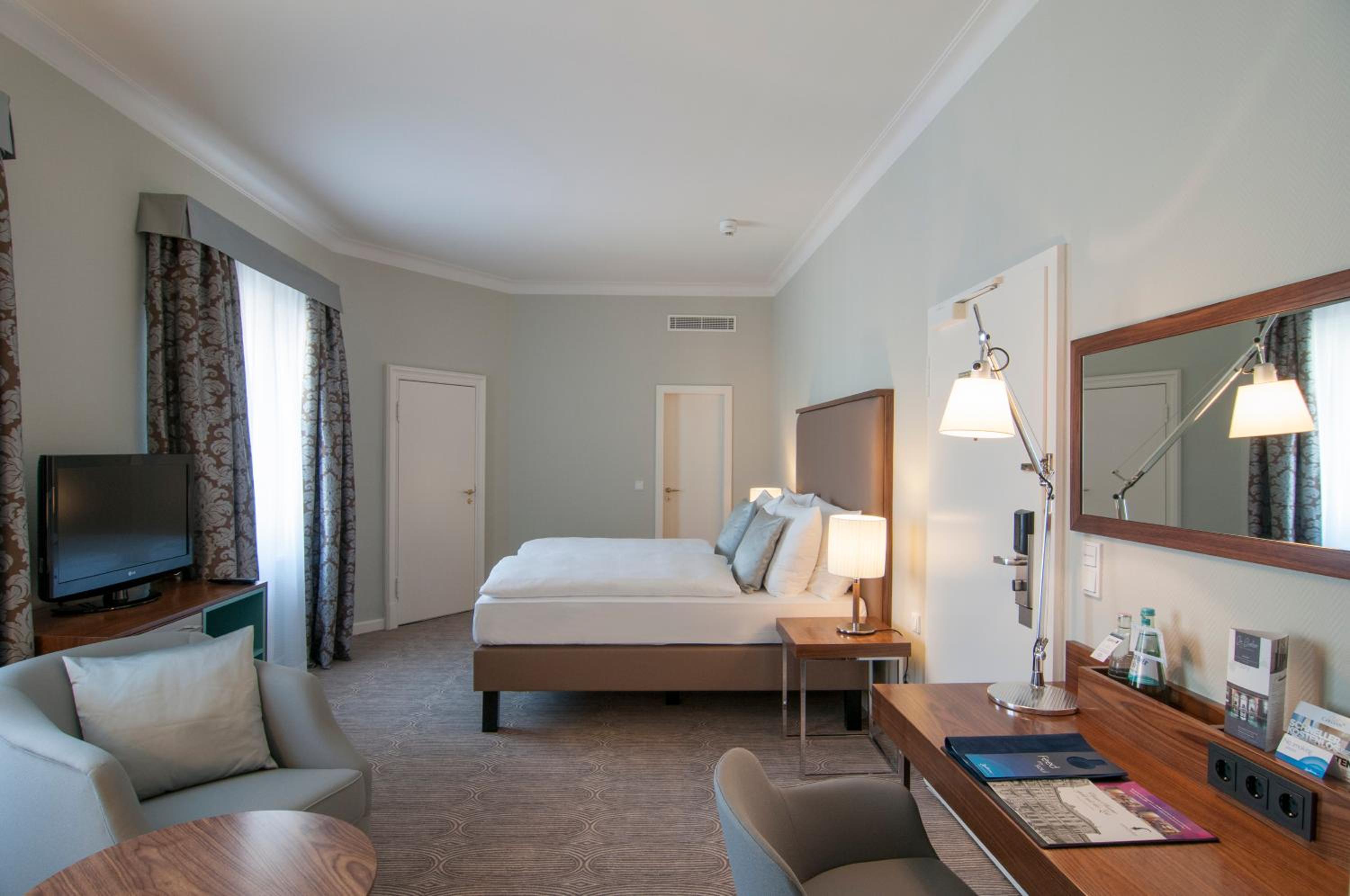Standard Room - Photo 4