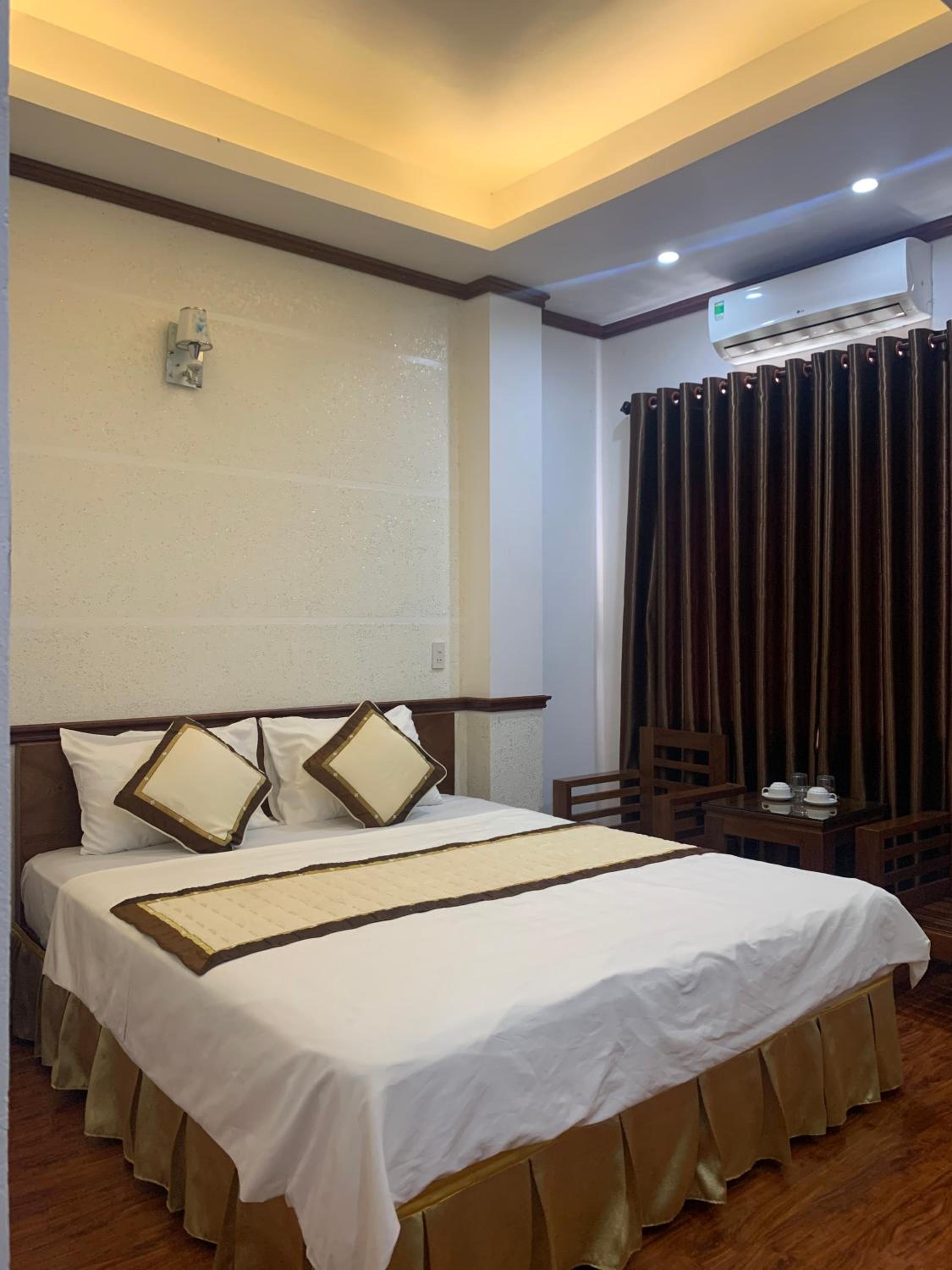 Standard King Room - Photo 1