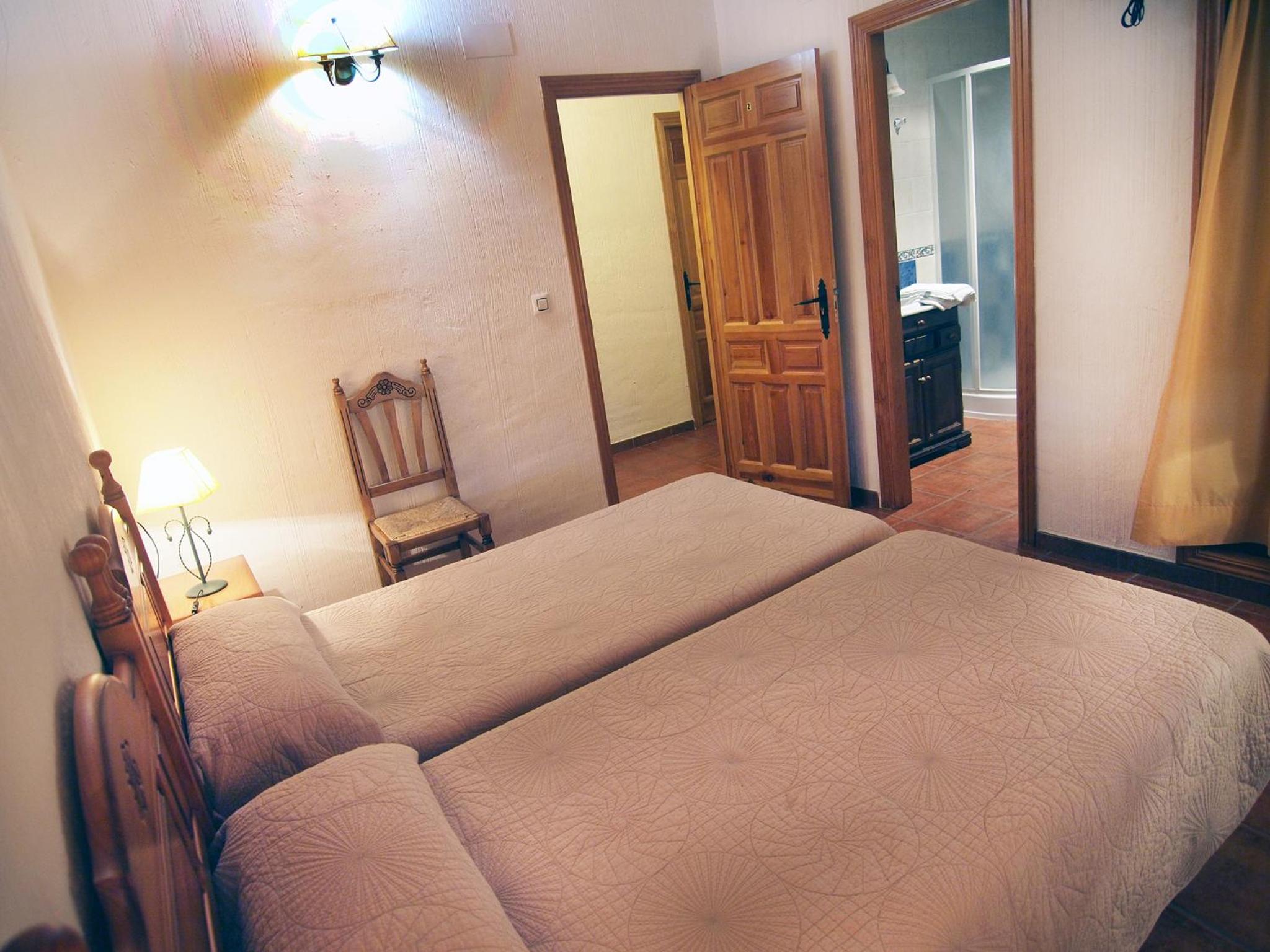 Double or Twin Room photo 3