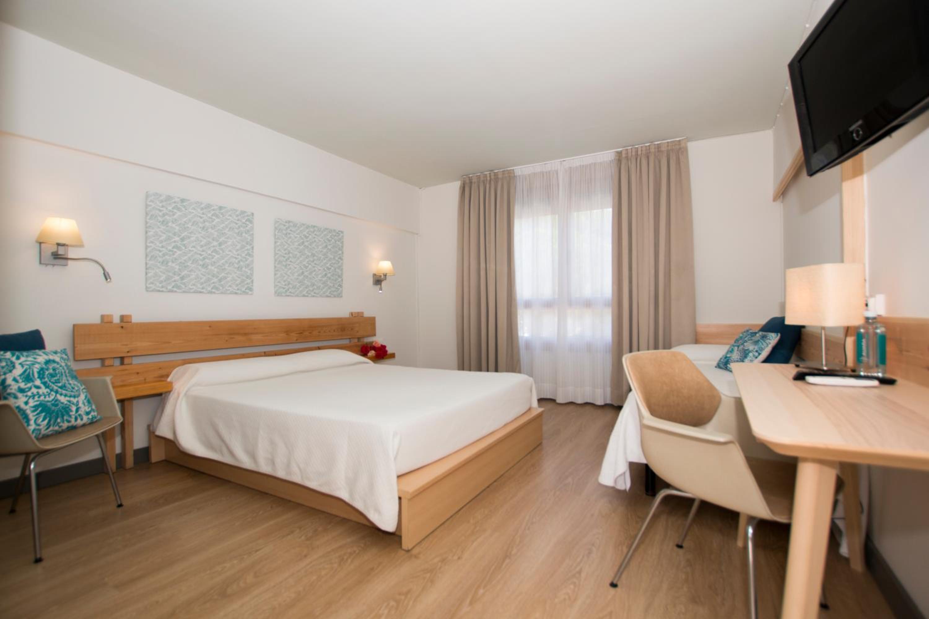 Habitación Doble o con Dos Camas