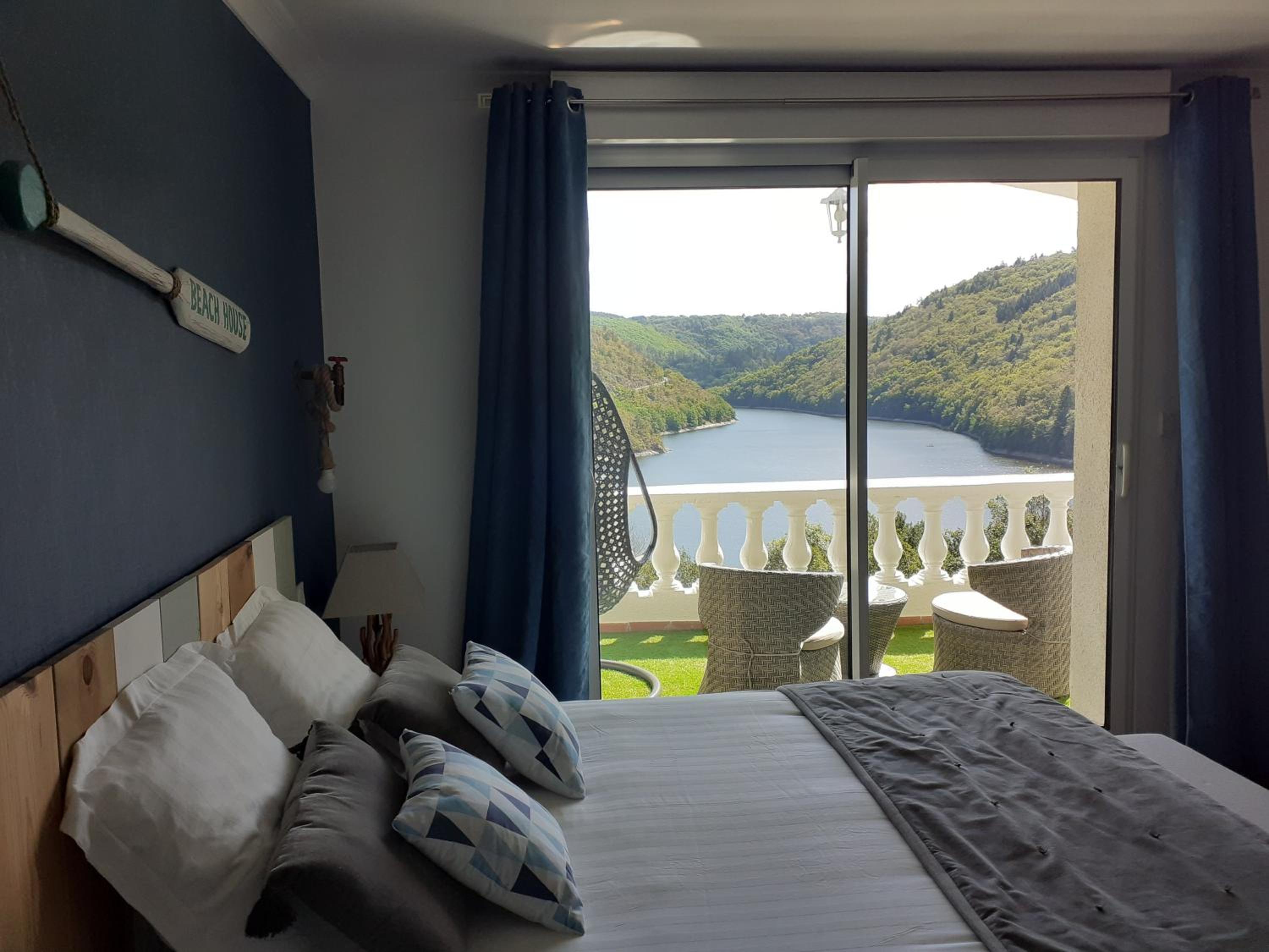 Double Room with Balcony photo 3