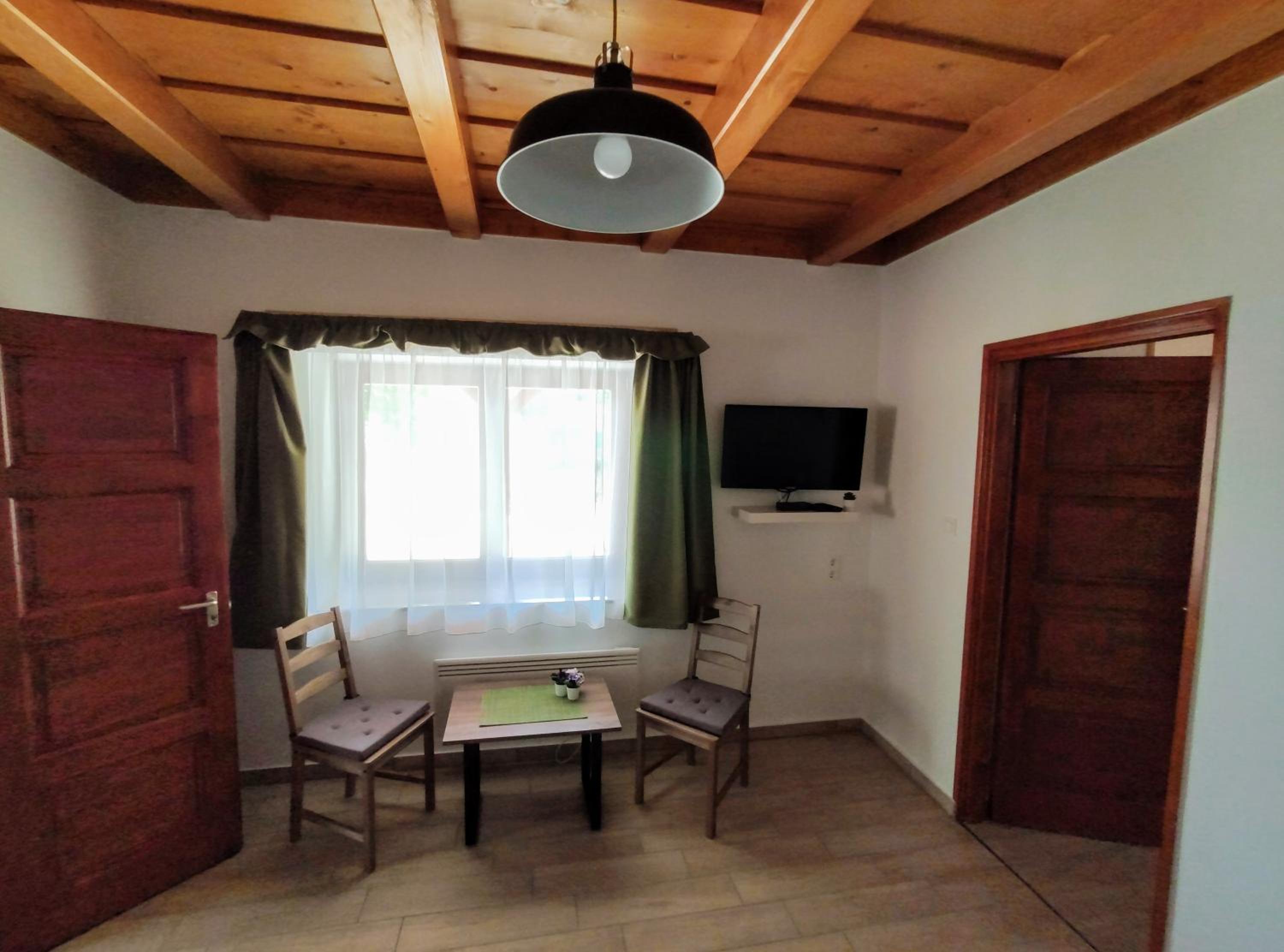 Deluxe Apartment photo 3