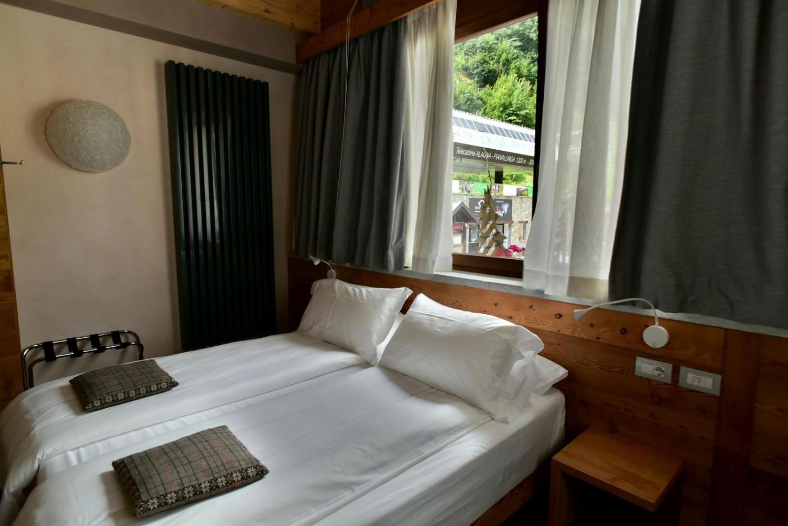 Standard Double Room - Photo 3