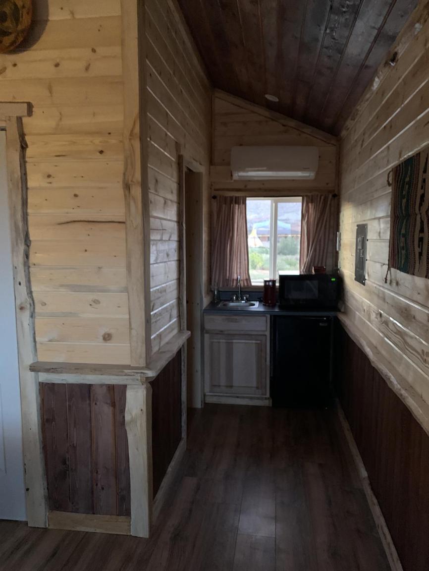 Studio with Mountain View photo 3