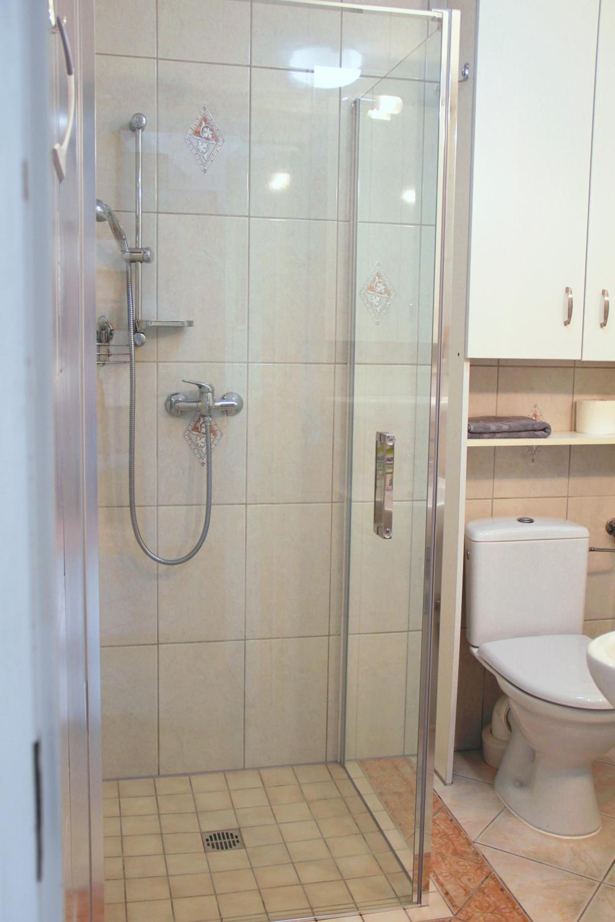 Duplex Suite - Photo 14
