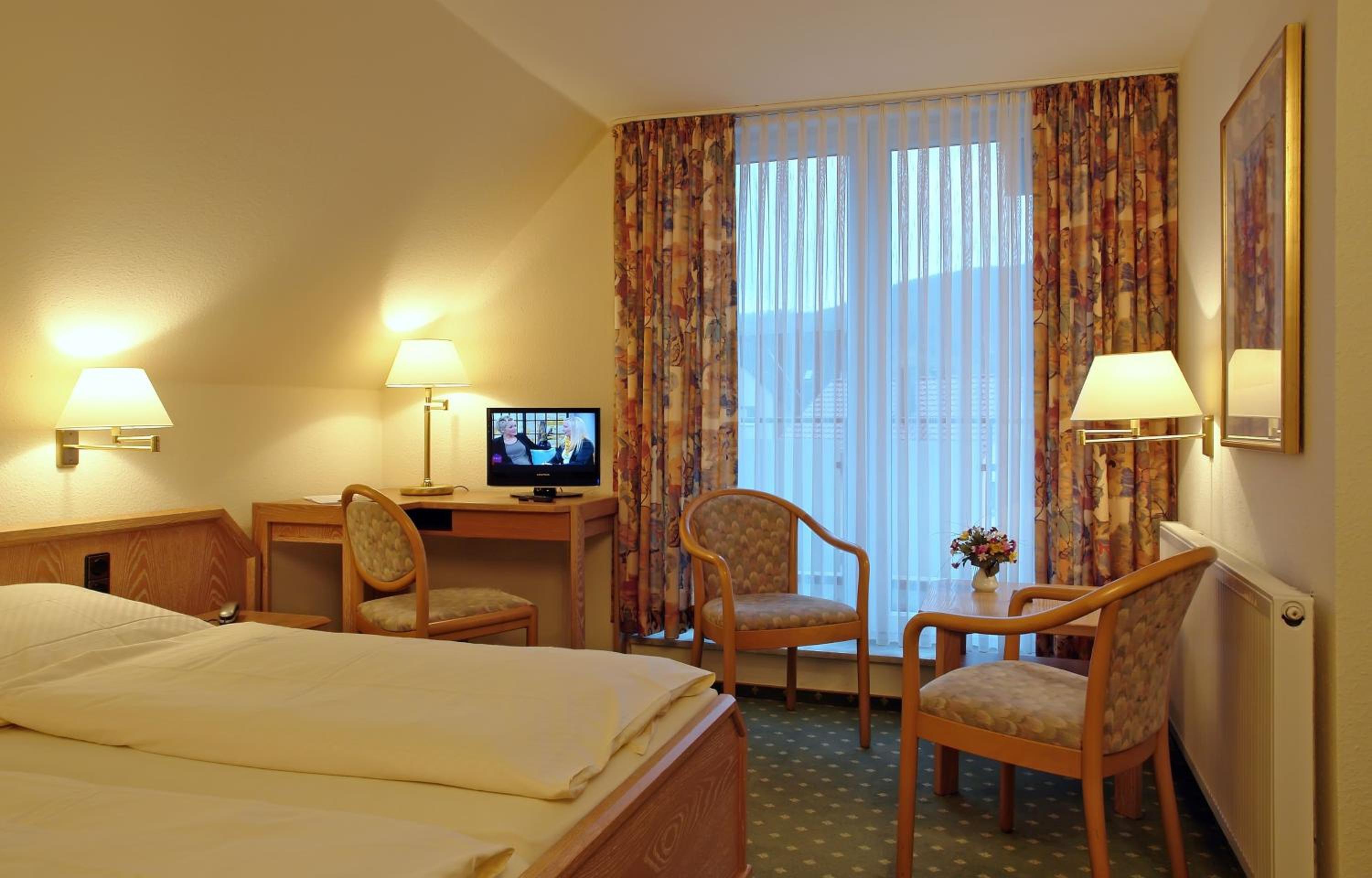 Double Room - Photo 2
