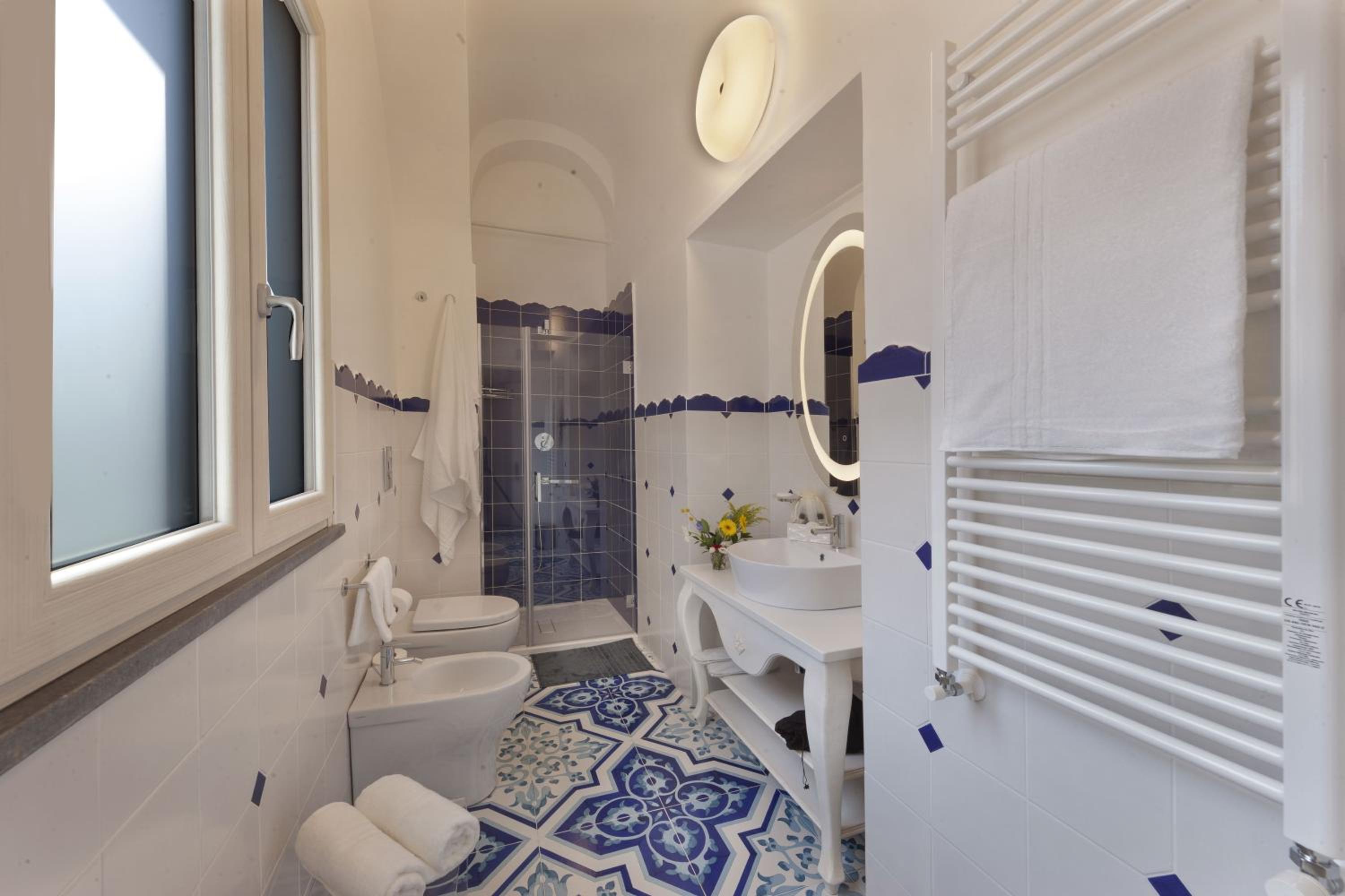 Junior Suite - Photo 2