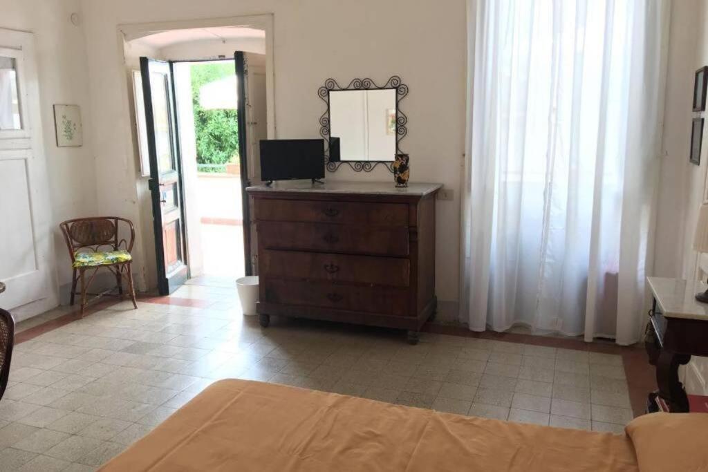 Double or Twin Room with Terrace photo 1
