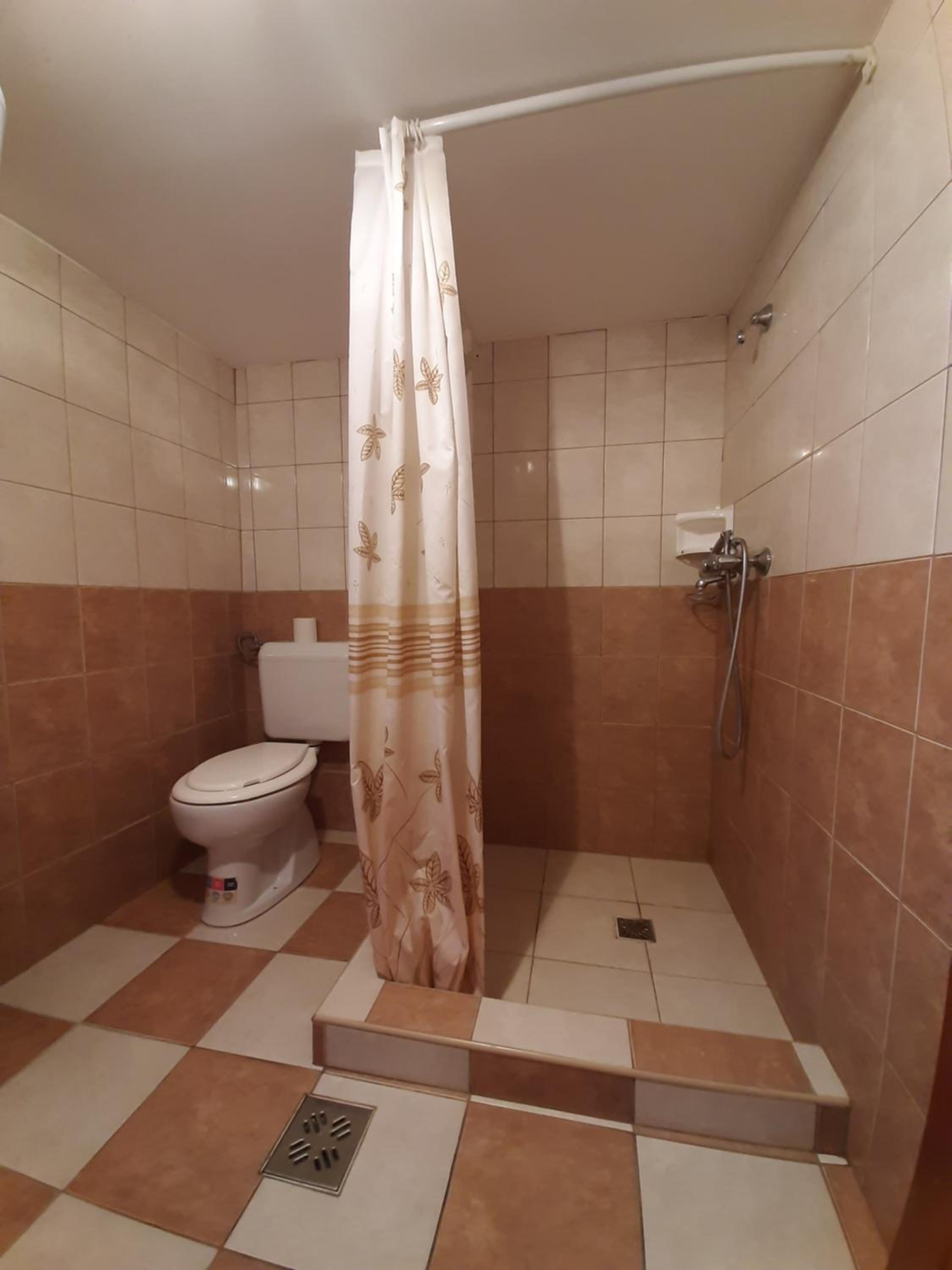 Basic Triple Room - Photo 2