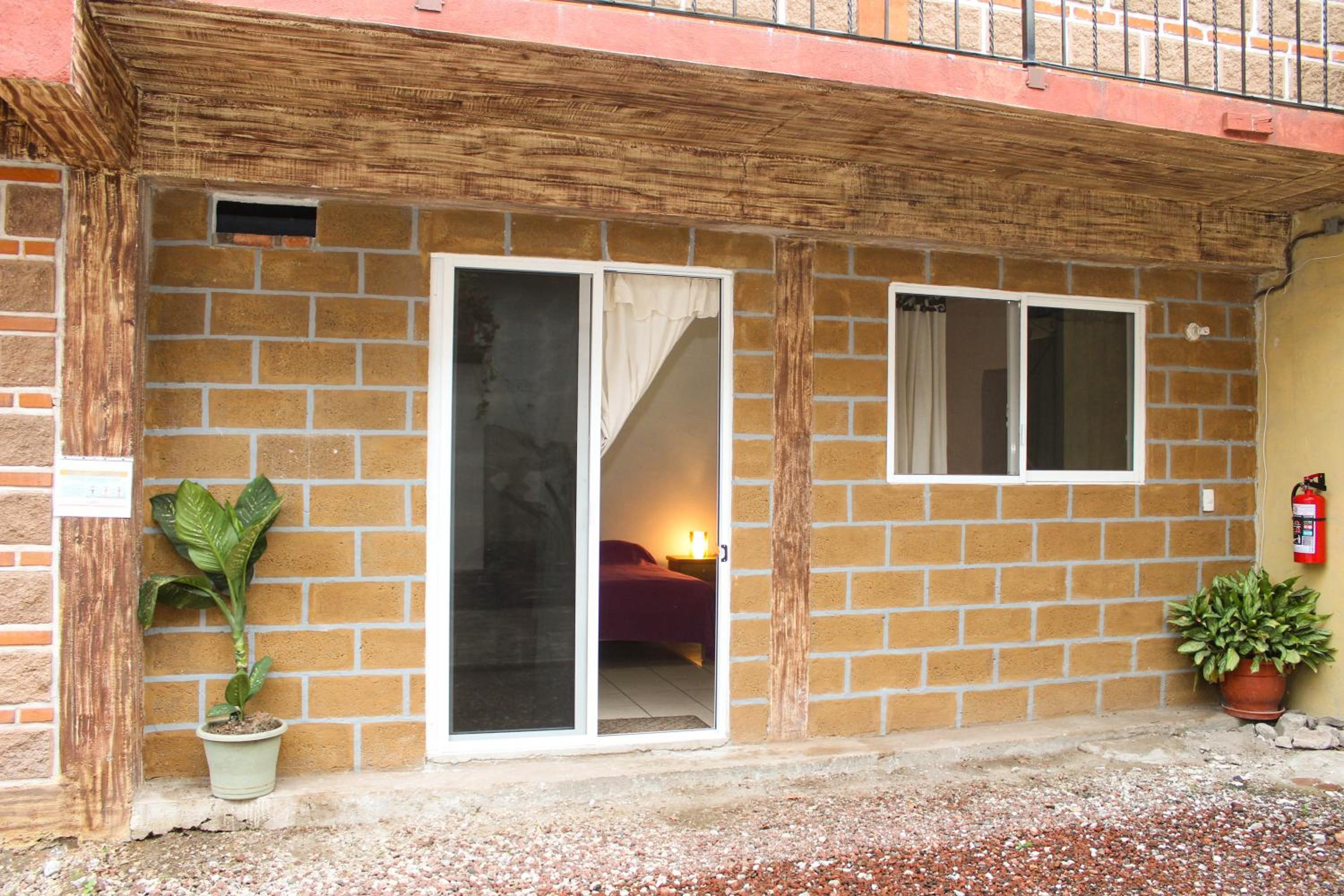 Standard Double Room with Two Double Beds - Photo 2