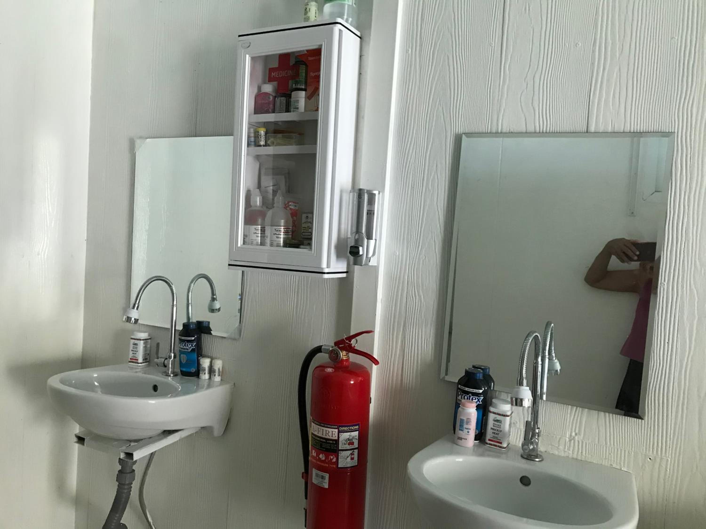 Quadruple Room With Shared Bathroom photo 3