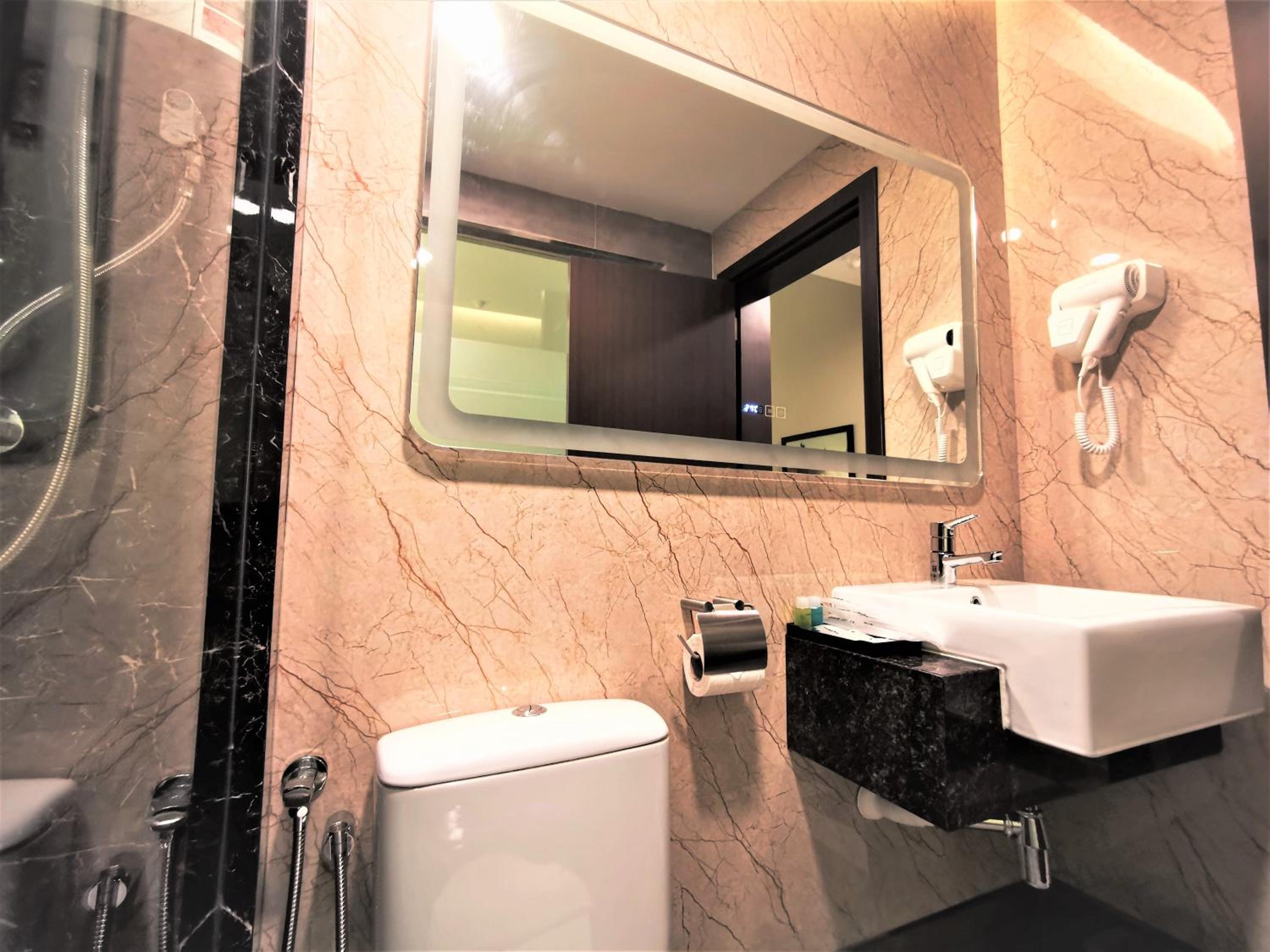 Standard King Room