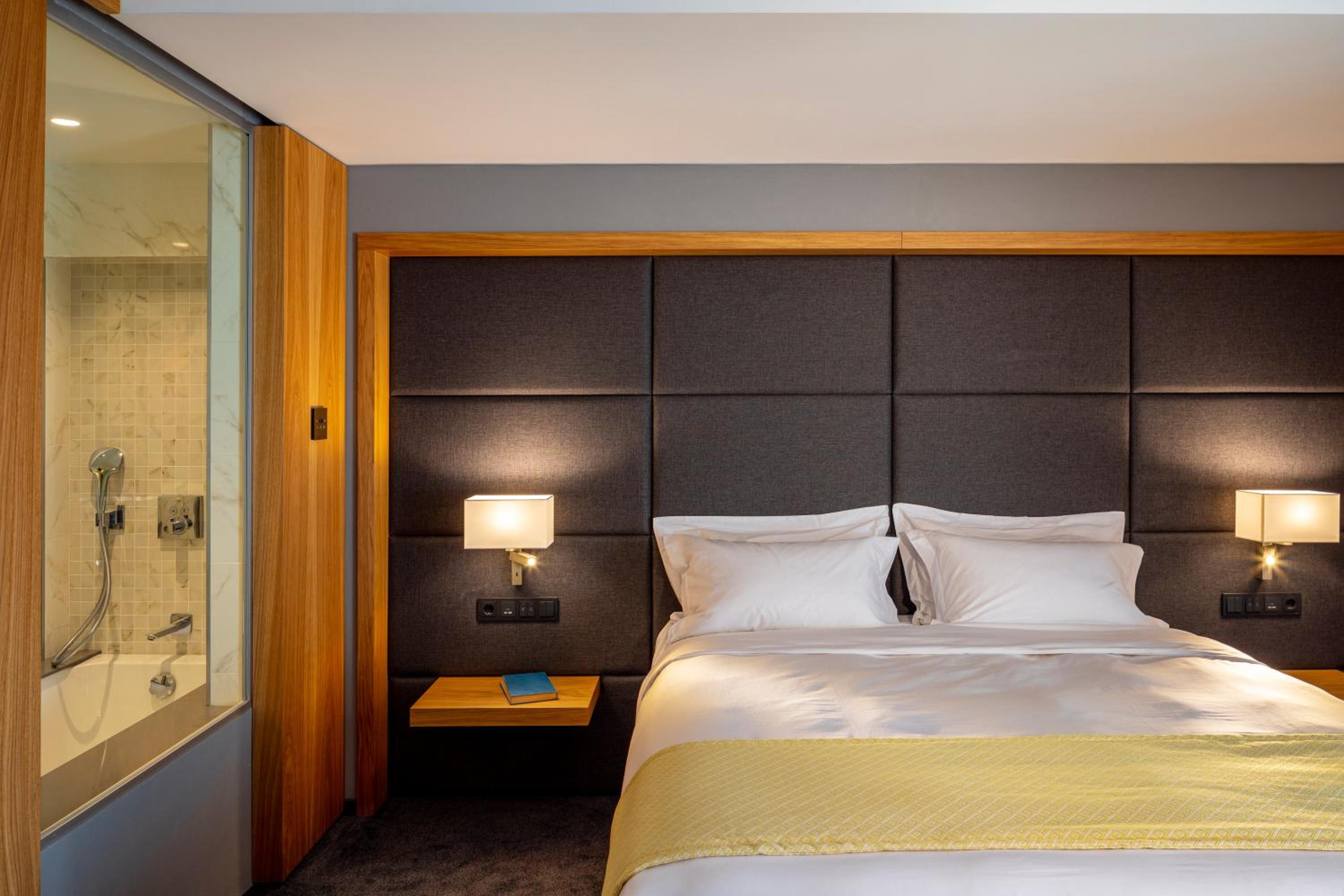 Superior Double Room - Photo 4